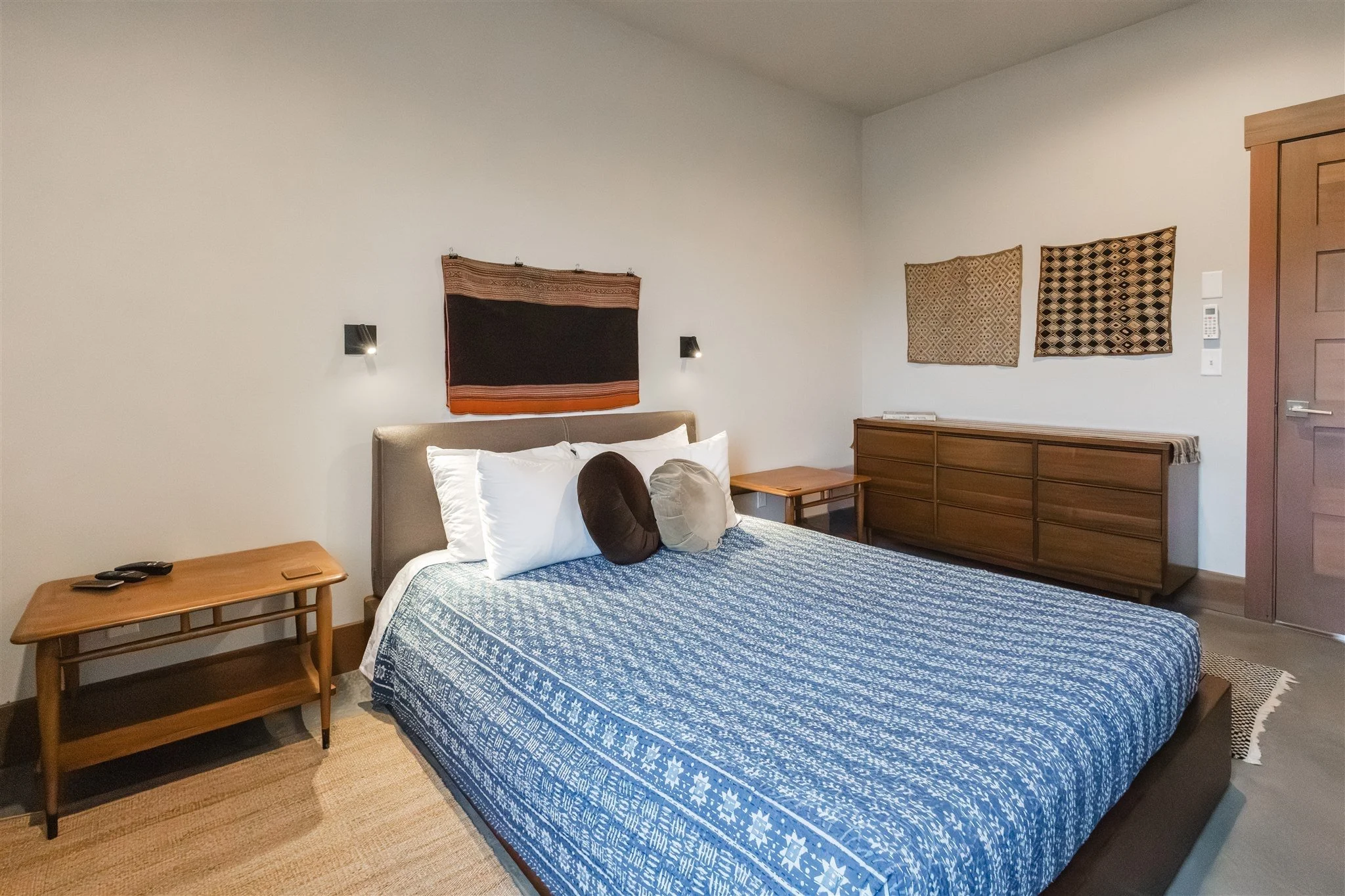 Stuarts Cabin_WideAngle-2.jpg