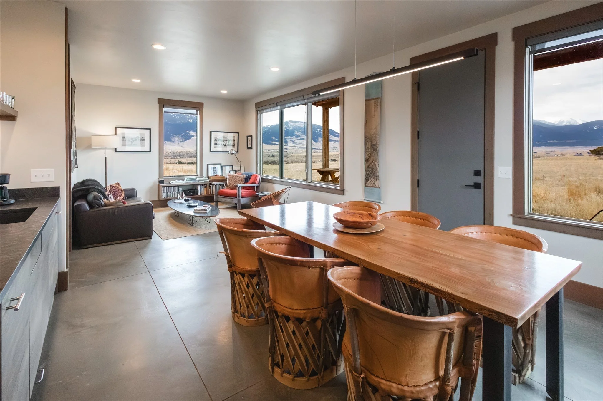 Stuarts Cabin_WideAngle_1.jpg