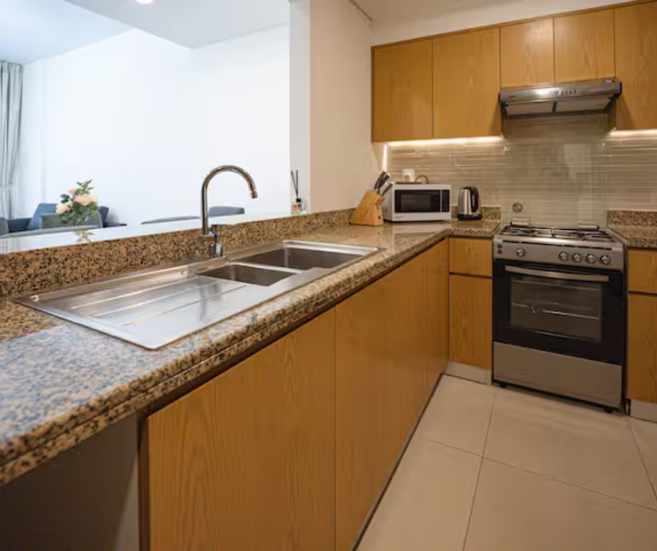 Untitled design - 2025-09-23T201428.344.png