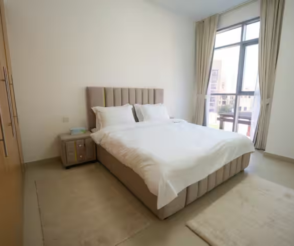 Untitled design - 2025-09-23T201441.797.png