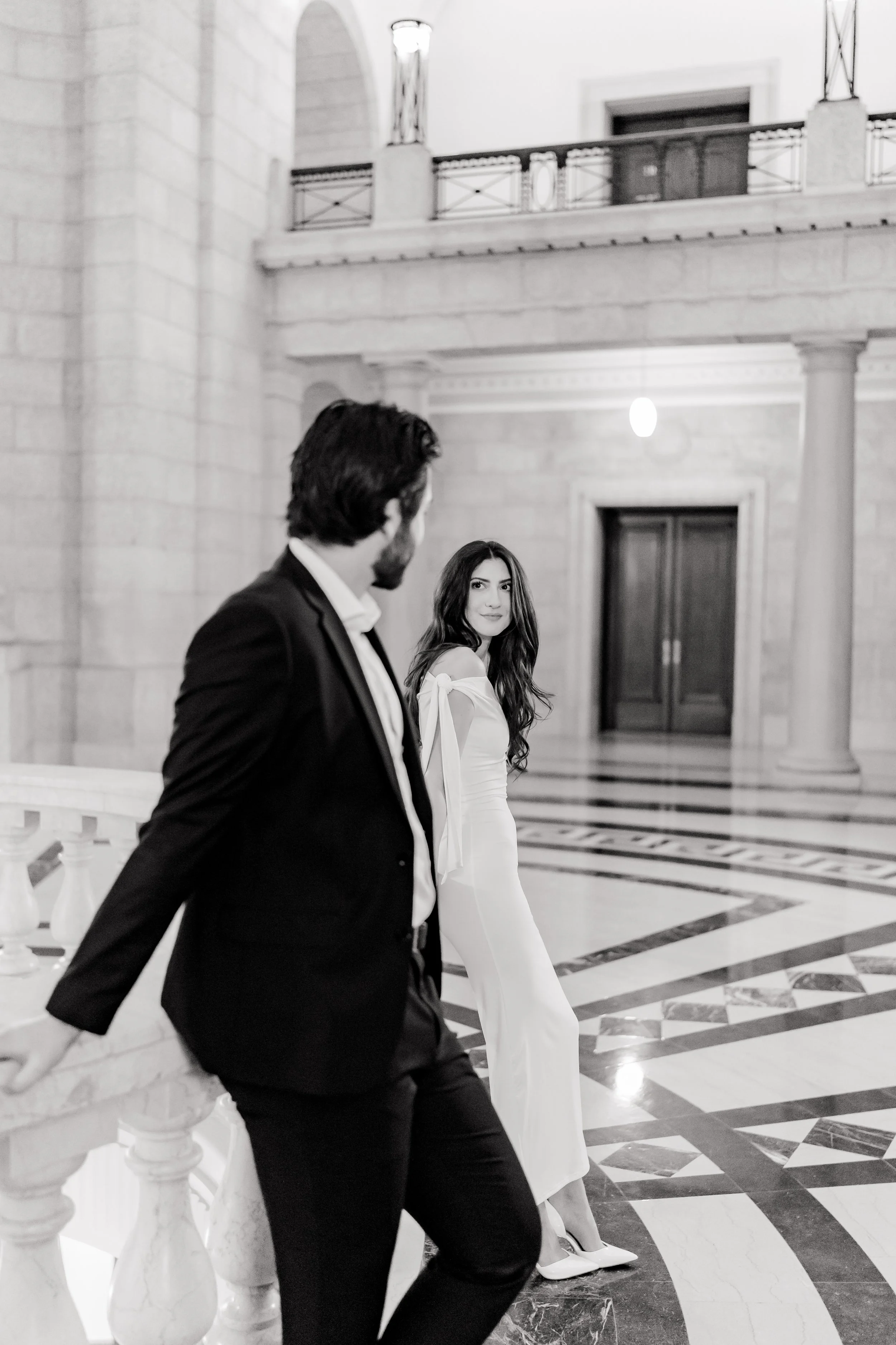 Evan&ChelseaBW-7407224.jpg