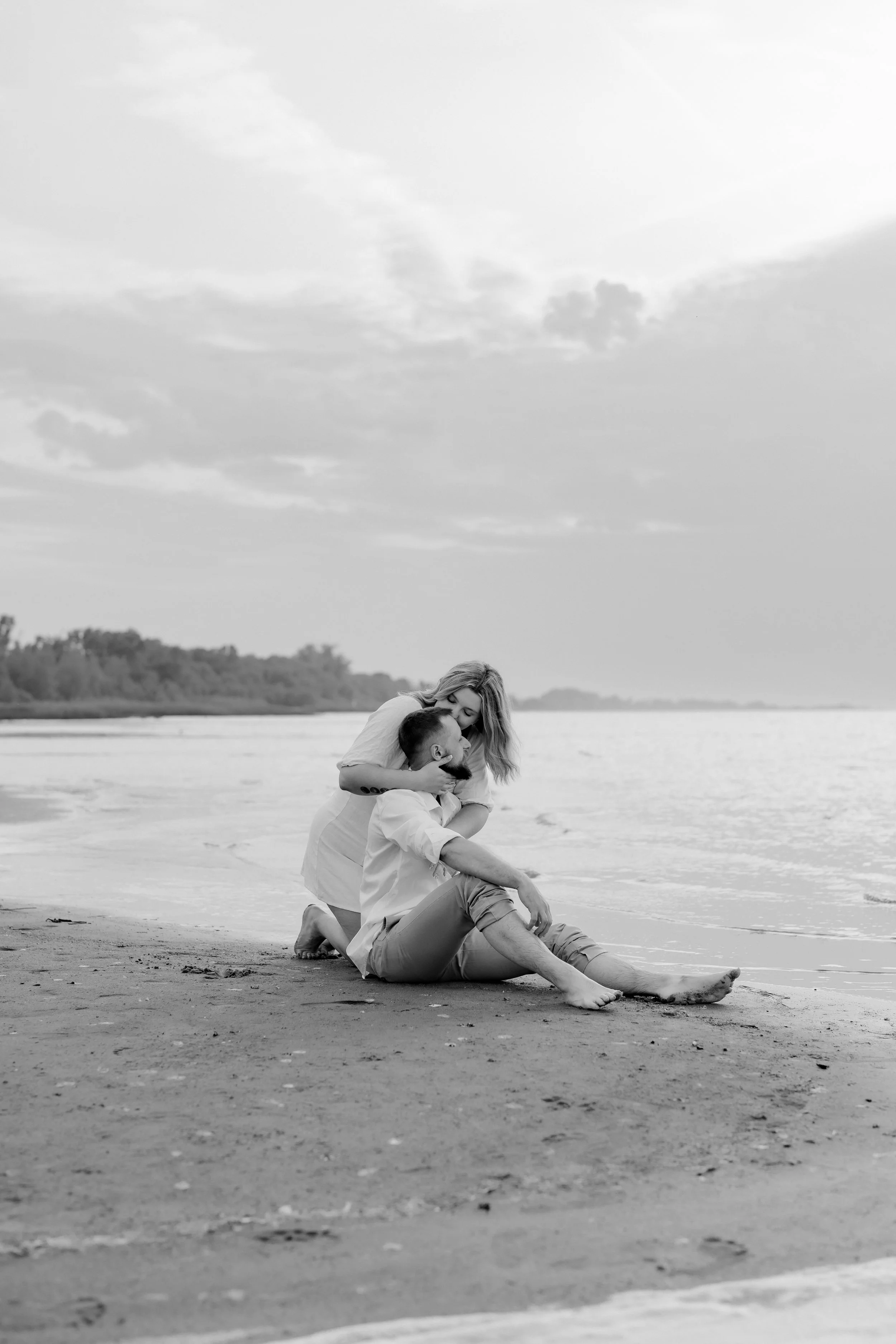 Mikyala&TylerBW-7402292.jpg