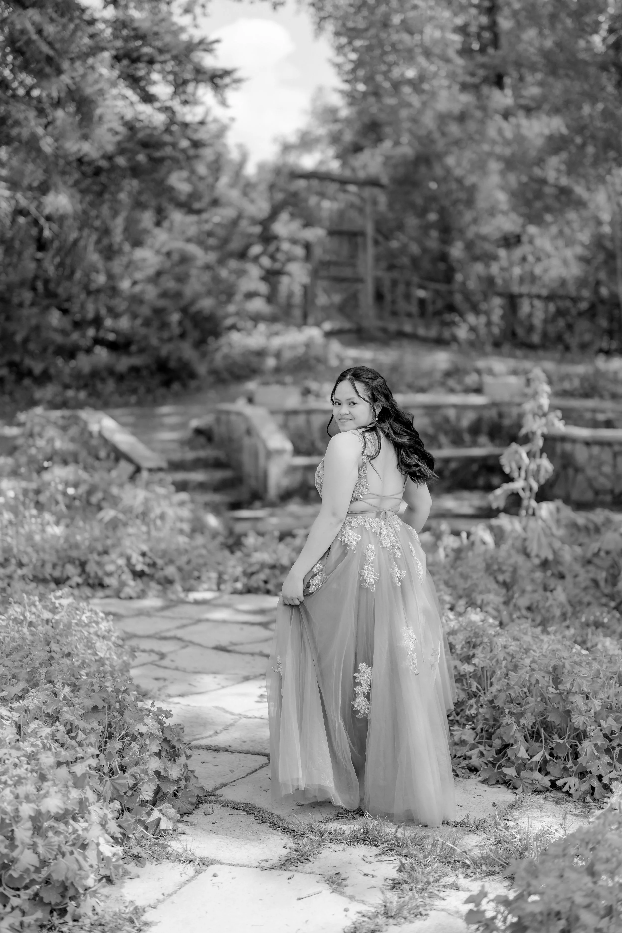 AllyzaBW-7403335.jpg