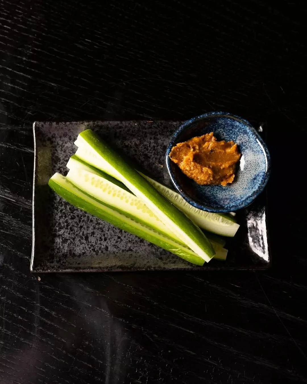 生きゅうり
Nama Kyuri

Fresh Japanese cucumber served simply. Light, crunchy and perfect between richer dishes.