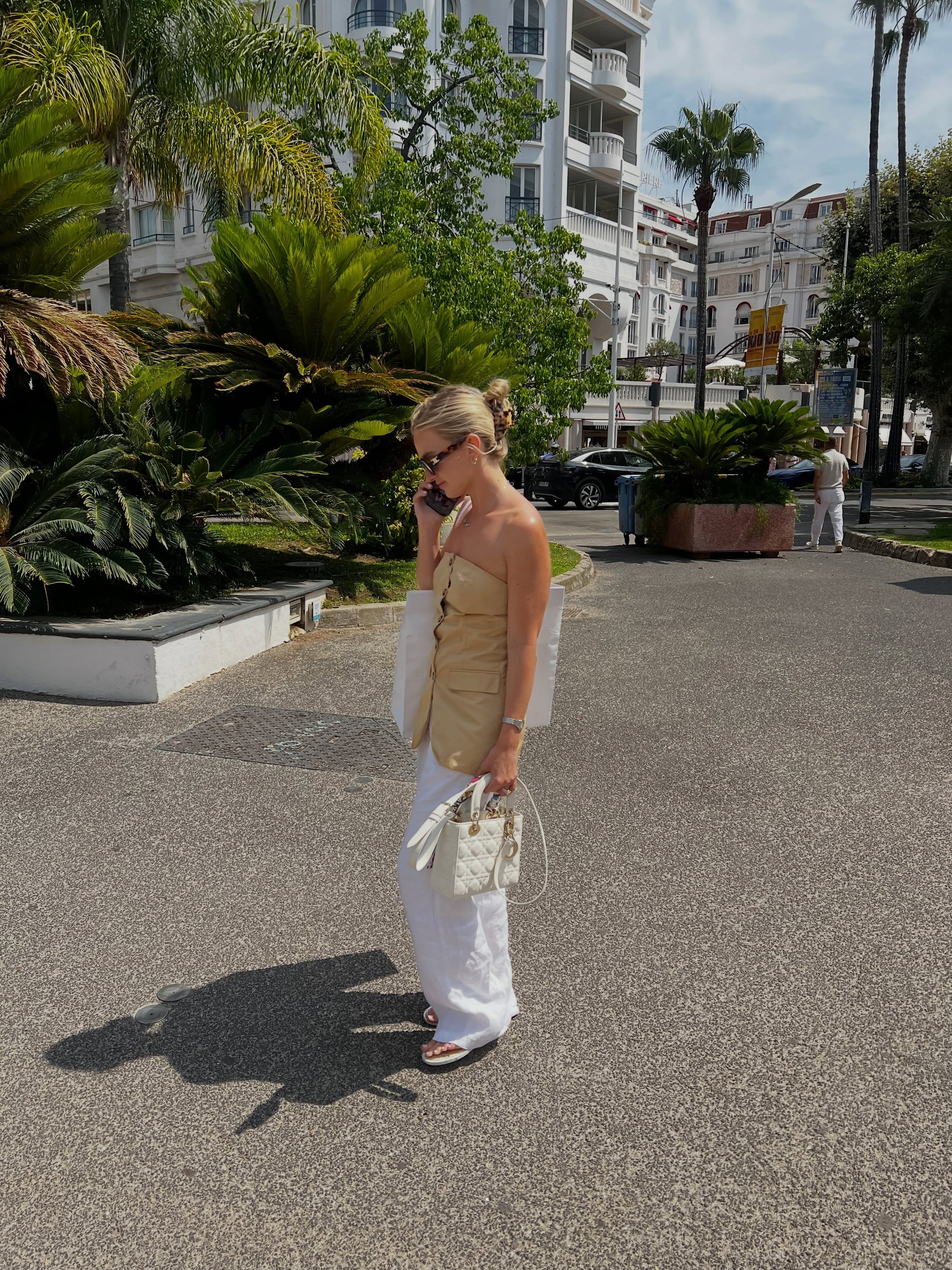 Summer style is on the horizon☀️🕶️⛱️❣️
.
.
.
.
#summerstyle #outfitinspo #ootd #nycstylist #styledbuy