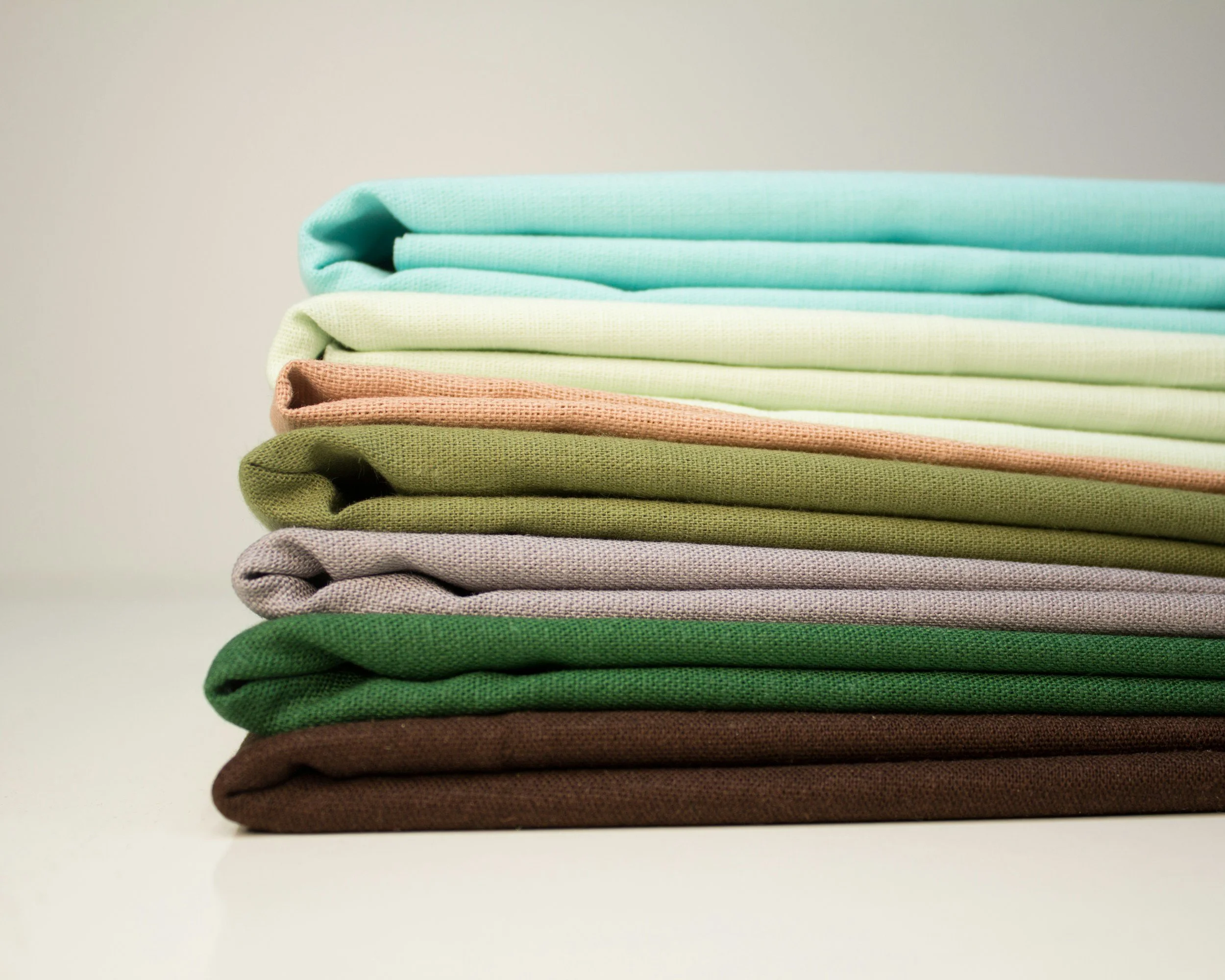 Sustainable Textiles: Elevate Your Spring Decor with Eco-Friendly Fabrics