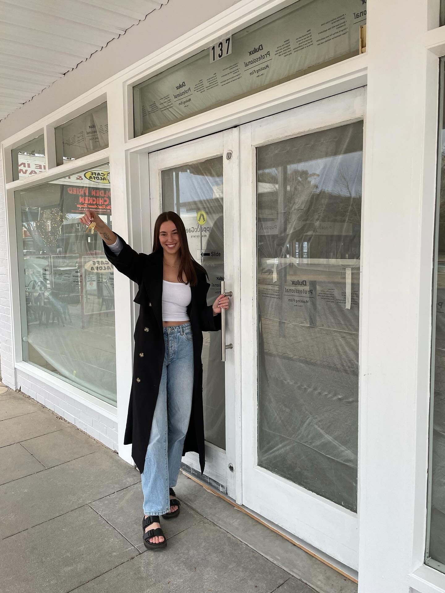 SURPRISE!!

You&rsquo;re looking at my future hair home - Agnes Hair Co.🍾🤎 

Over the last few months I&rsquo;ve been very busy behind the scenes designing and renovating my salon on the Main Street of Tatura. I can&rsquo;t wait to welcome you all 