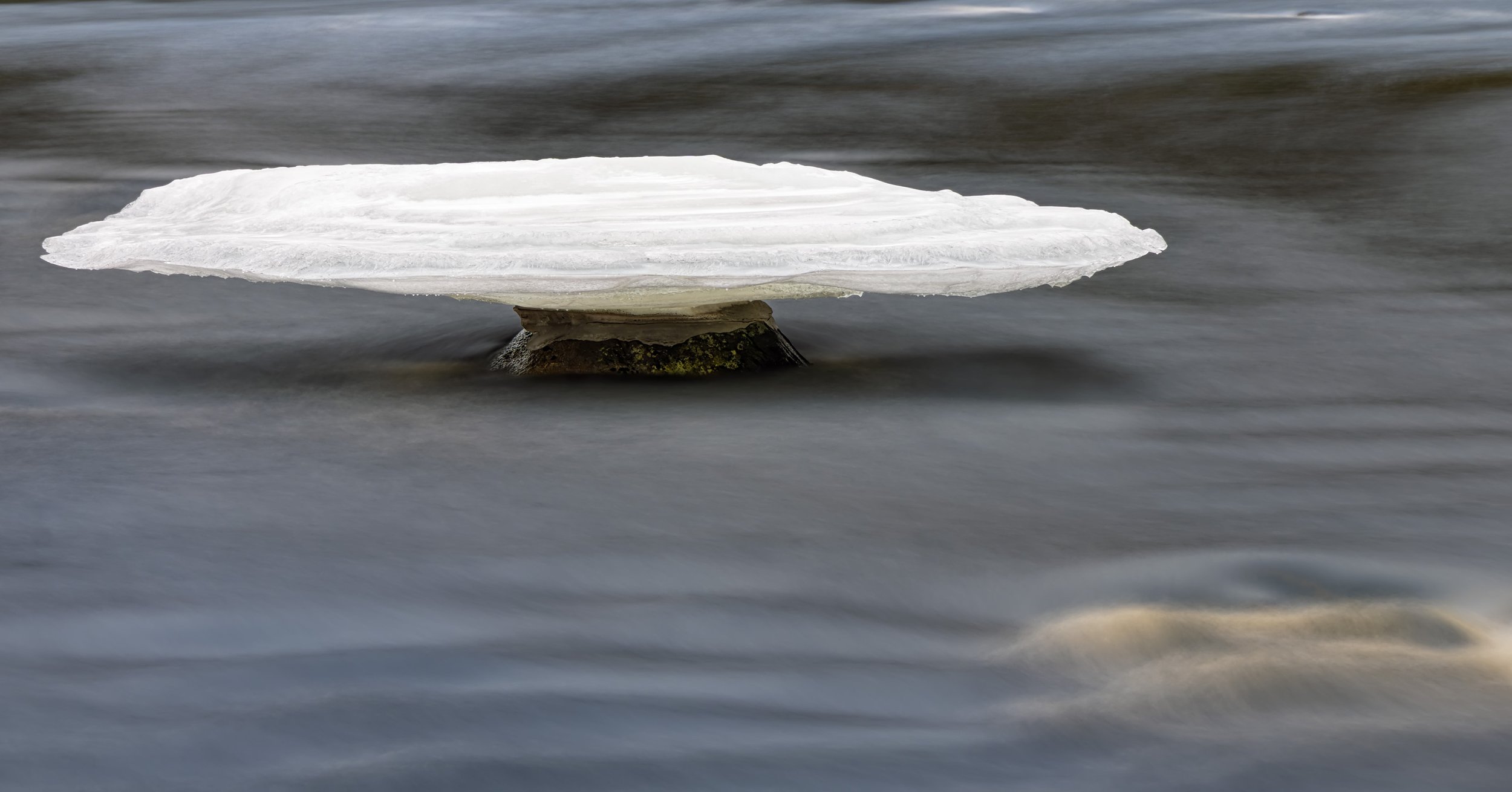 2026-03-13. From one world to another. From warm tropical jungles to the quiet cold of Sweden. Yet the cold feels gentler than when I was far away in Southeast Asia, where winter once dropped to −15°C. Now the air has softened, hovering way above fre