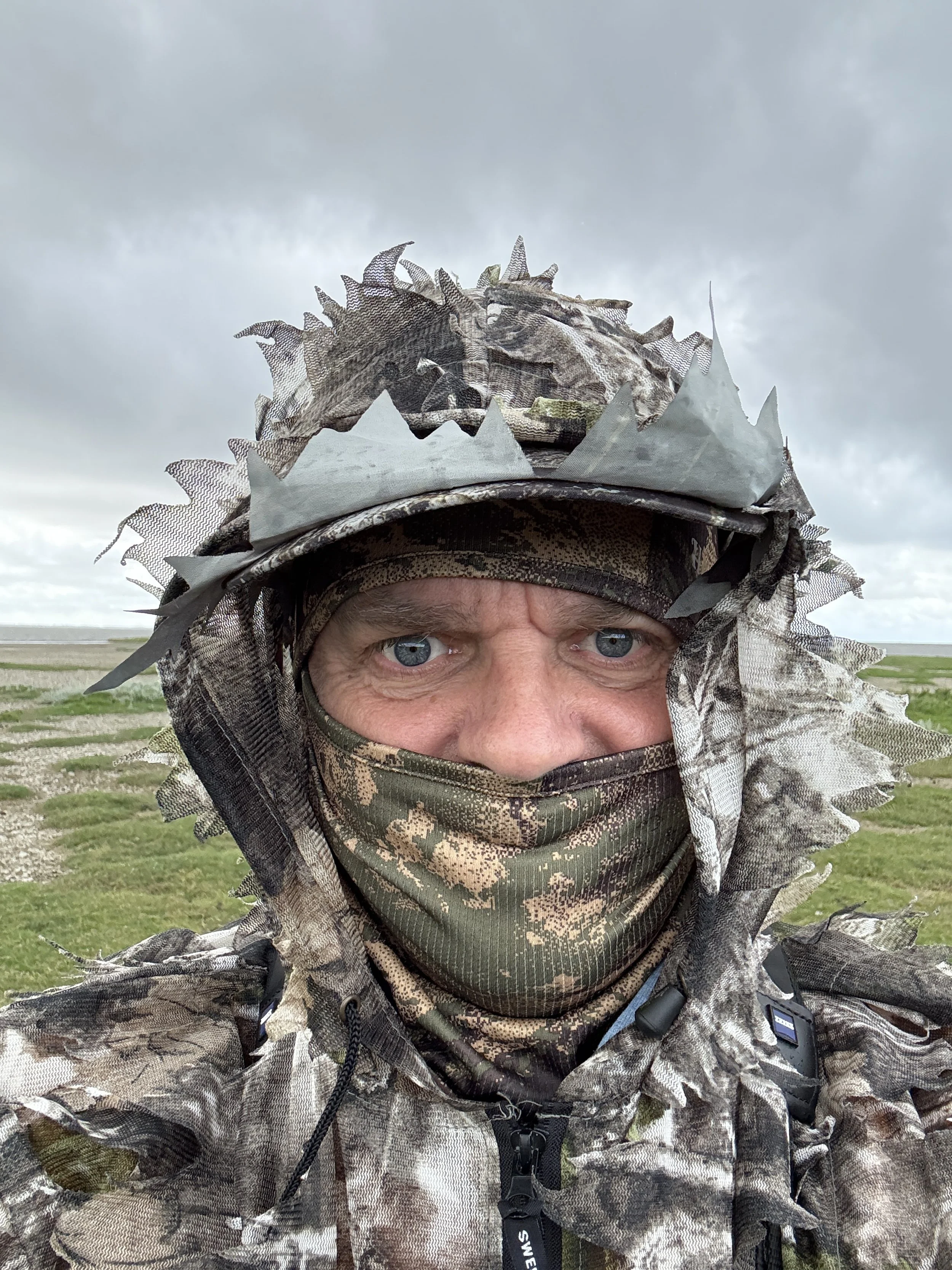 2025-09-03. Dressed for success, which could be achieved by sneaking and crawling through mud and bird/sheep shit to get close to a myriad of waders and other birds in the Waddensea in southern Denmark.  The result - the outcome in images can never b