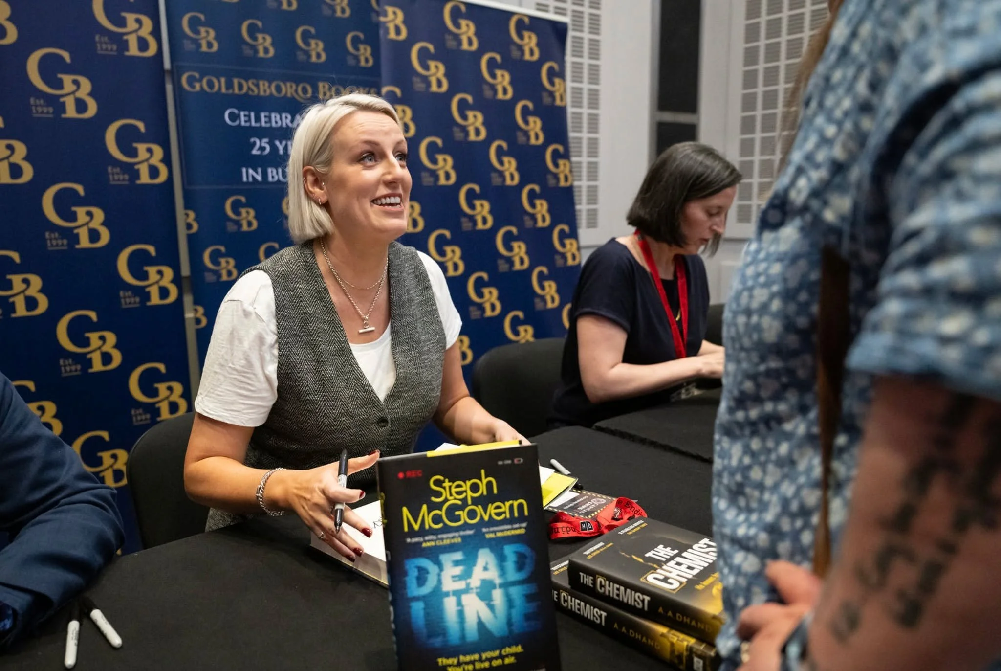 We’re still not over this year’s brilliant festival! Such an incredible weekend packed with unforgettable events, the best authors, and of course our attendees who brought so much energy and love for the genre.
Here’s a look back a