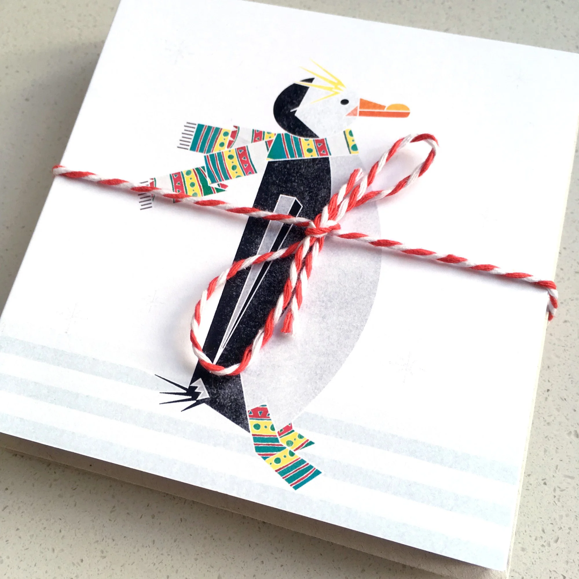 ellie-good-illustration-penguin-xmas2-WEB.jpg