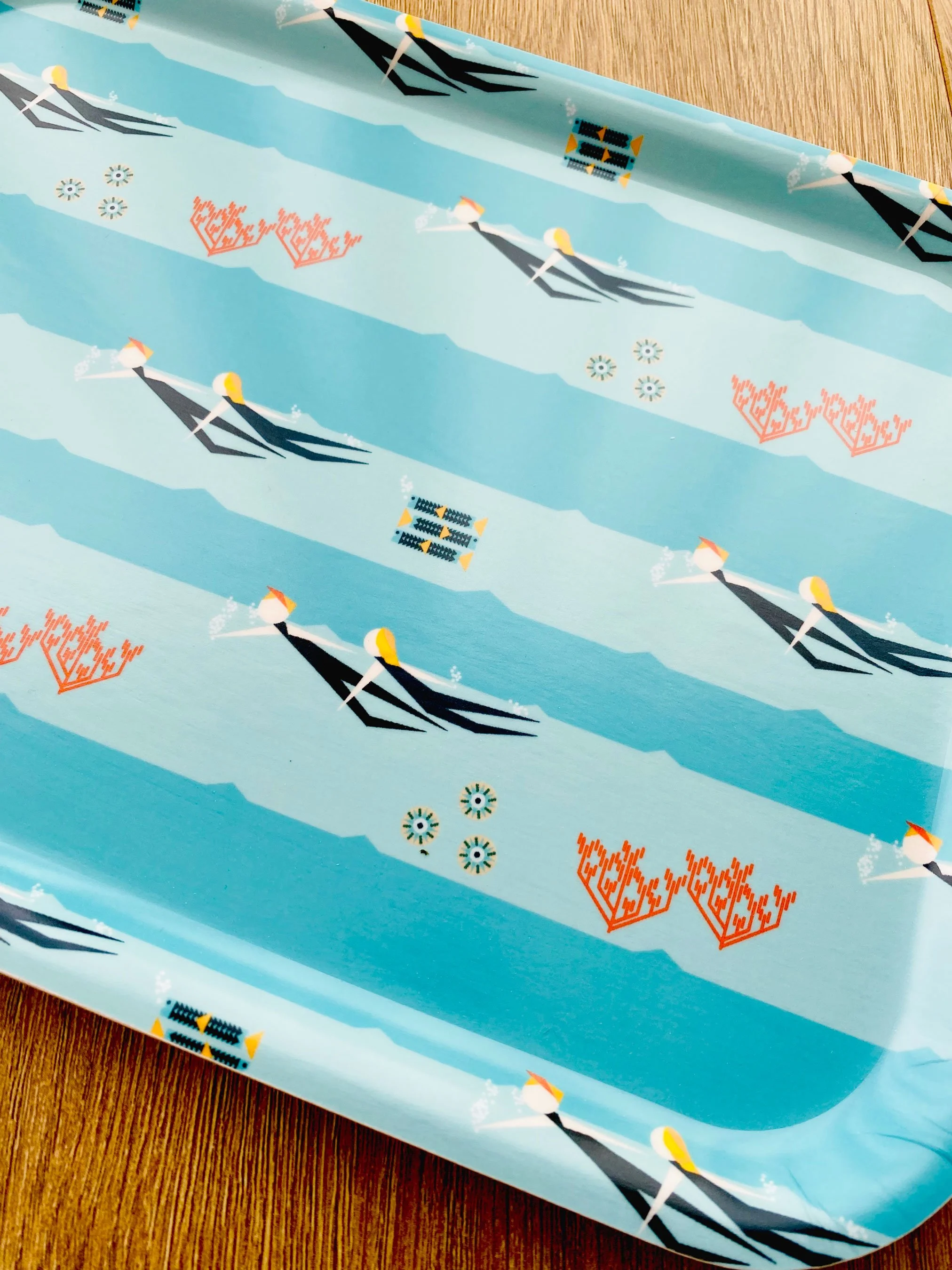 sea-swimmers-small-tray-detail.jpg