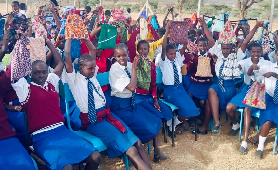 💝 In the spirit of Women&rsquo;s International Day, all payments from Tuesday 10th March&rsquo;s Holistic Barre class will be DONATED to WAMBA COMMUNITY TRUST (book via my website ~ link in bio)

Clare, a Holistic Barre regular, founded the Wamba Co