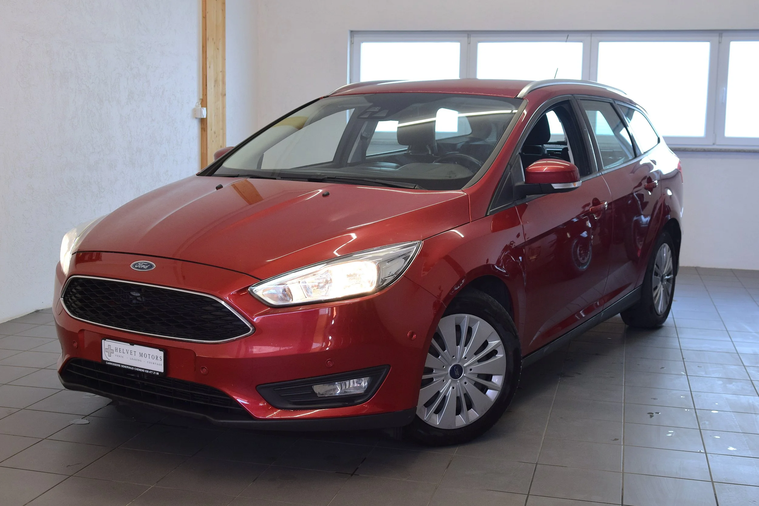 FORD Focus 1.5 TDCi Business PowerShift - Année: 07/2016 - Kms: 165.000 - Prix: 7.490 Chf