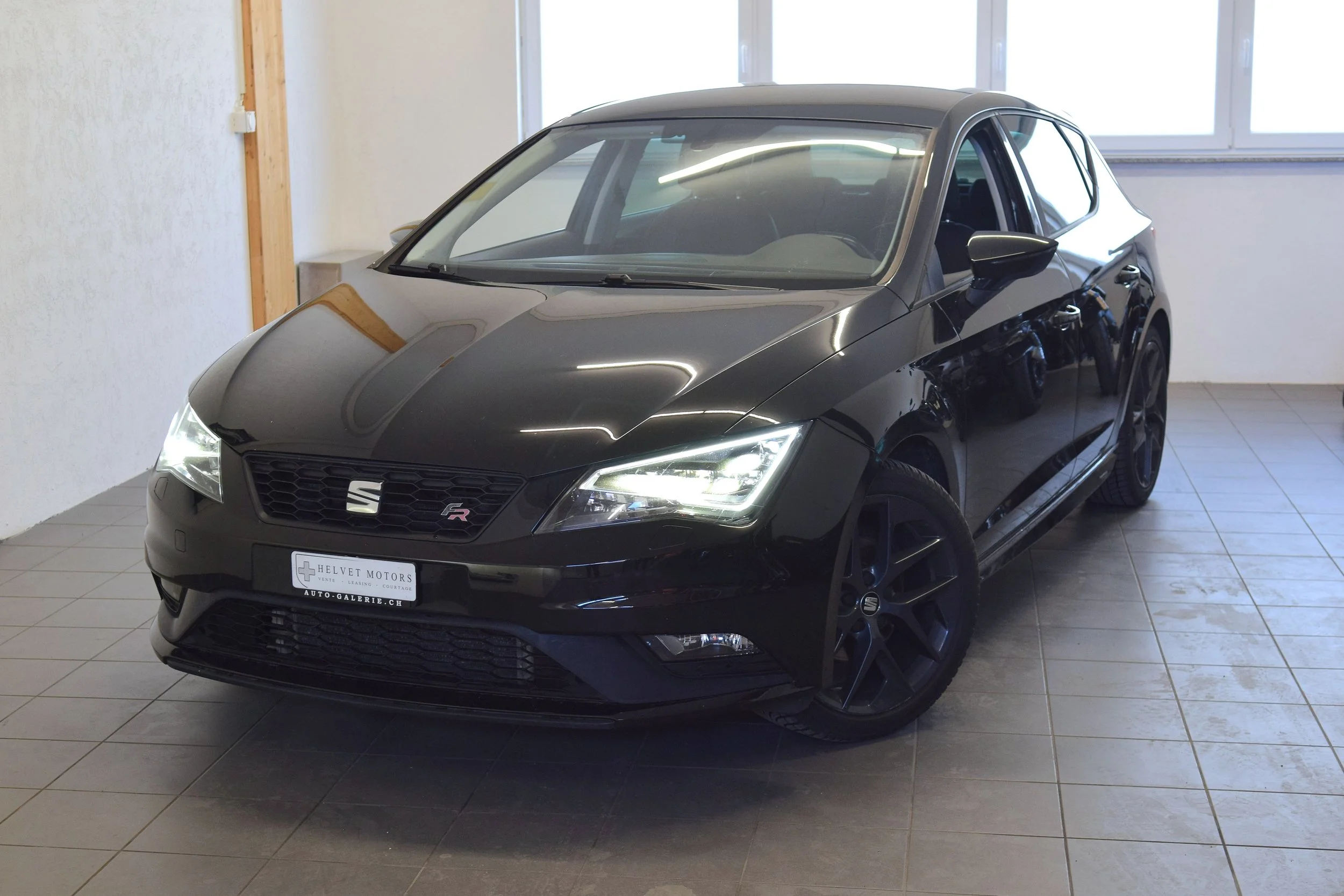 SEAT Leon 2.0 TDI FR Line - Année: 06/2016 - Kms: 126.000 - Prix: 13.900 Chf