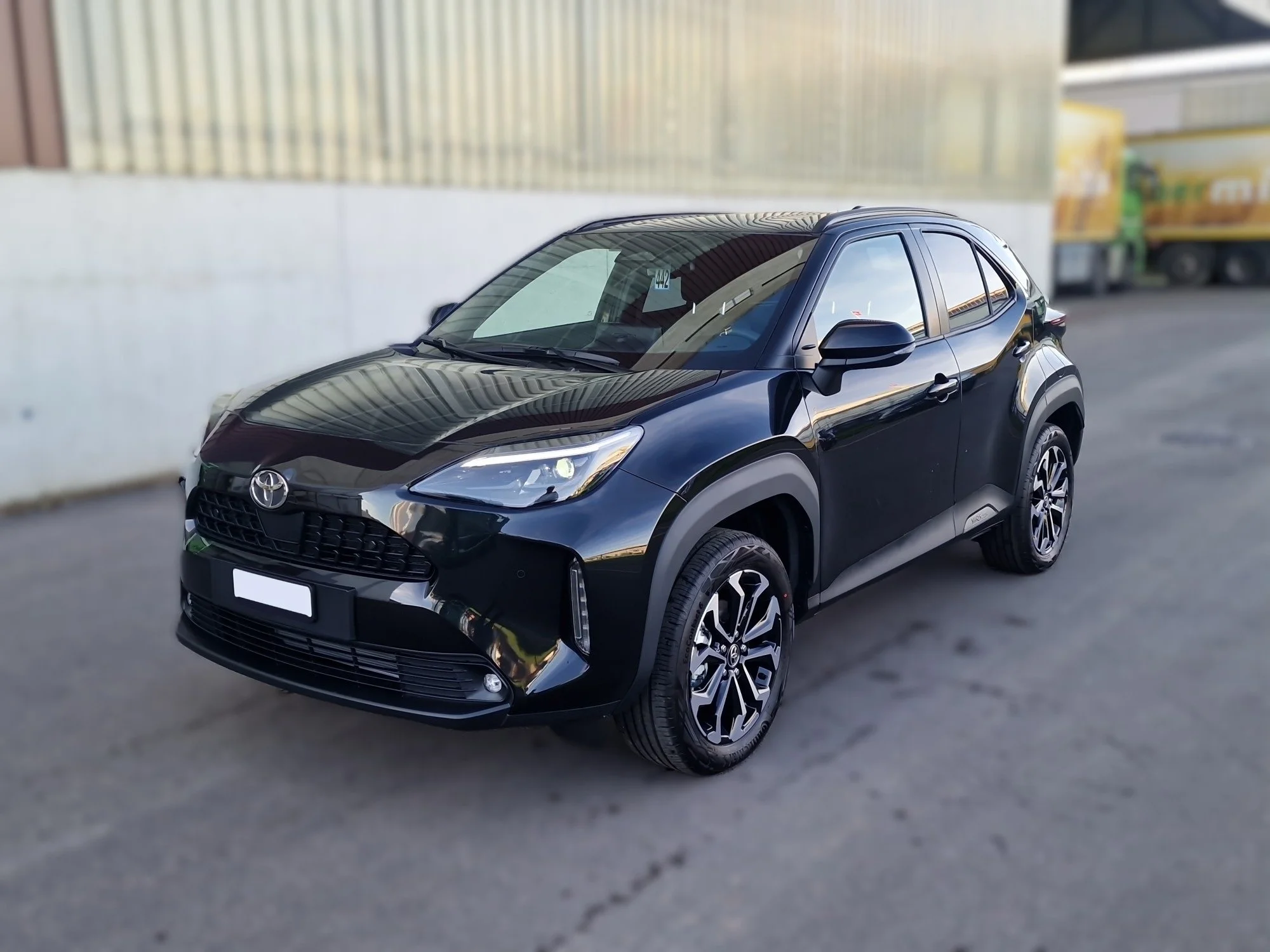 TOYOTA Yaris Cross 1.5 Trend AWDi e-CVT - Année: 04/2026 - Kms: 10 - Prix: 30.900 Chf