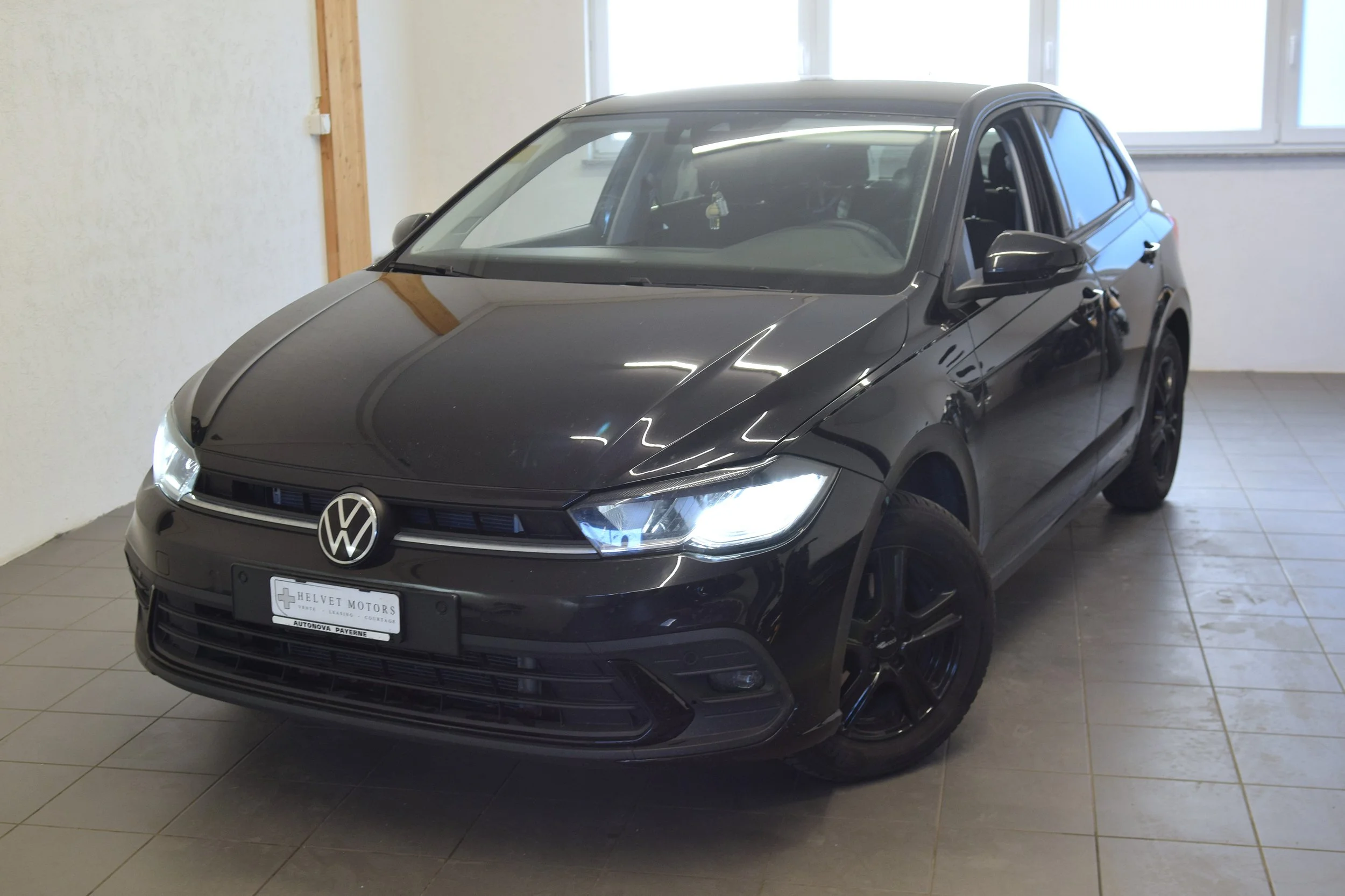 VW Polo 1.0 TSI Life DSG - Année: 05/2023 - Kms: 46.900 - Prix: 19.490 Chf