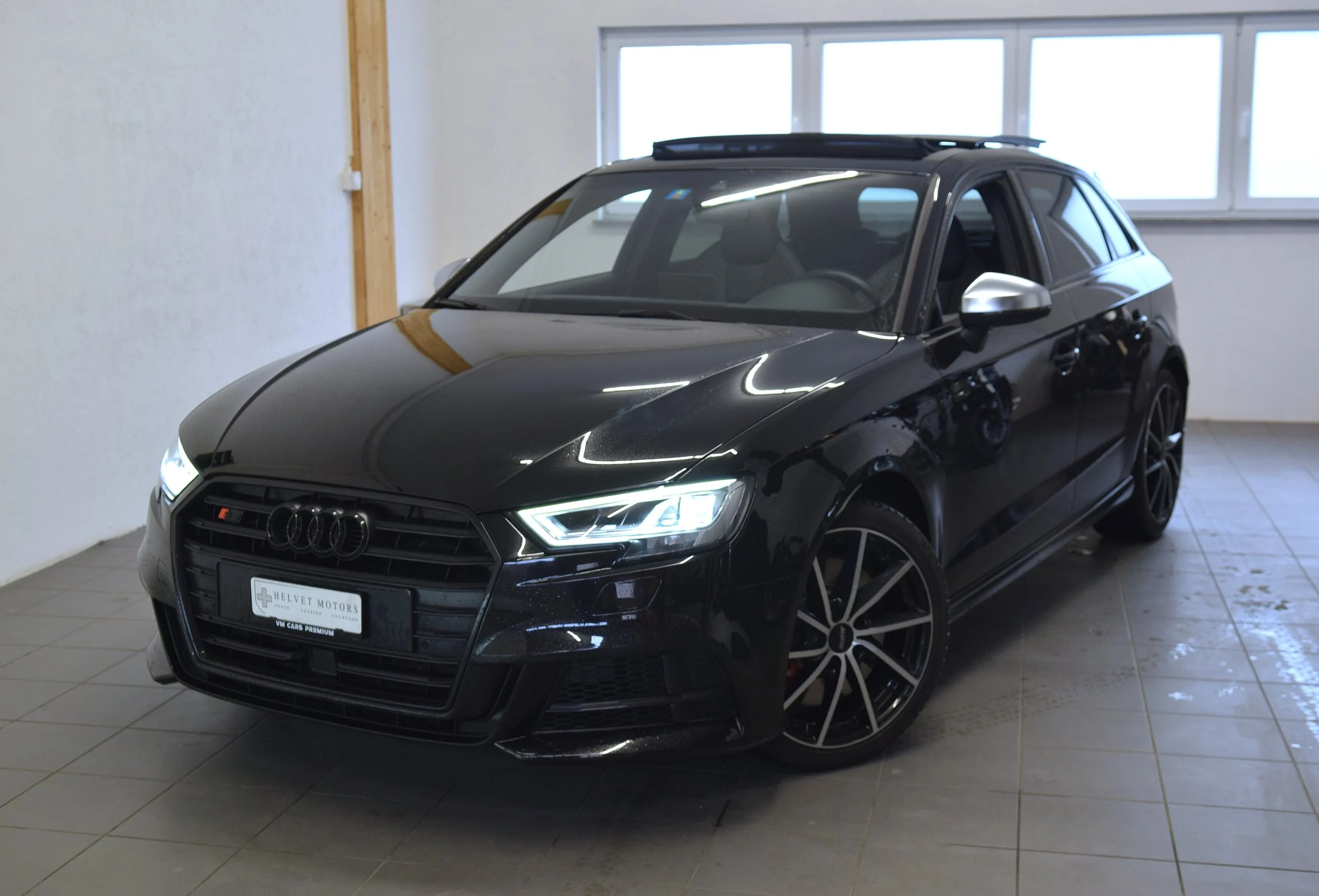 AUDI S3 Sportback 2.0 TFSI quattro S-tronic - Année: 10/2018 - Kms: 69.000 - Prix: 31.490 Chf