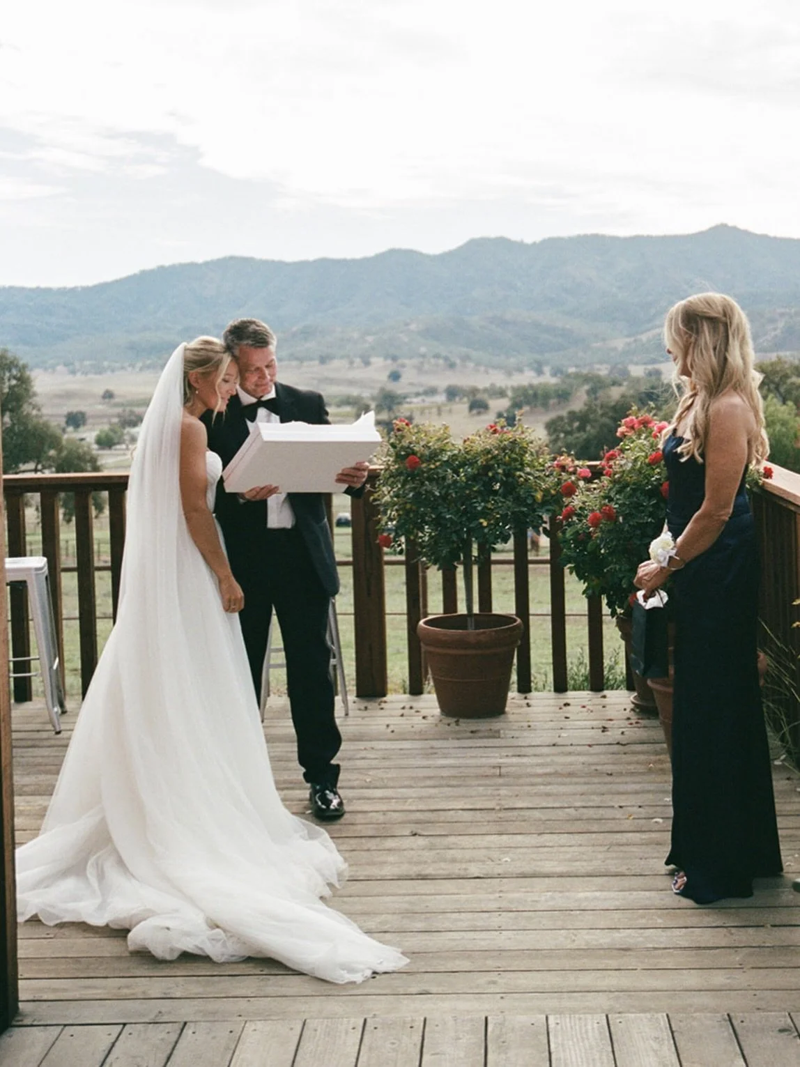 These are the moments, right here. No poses, prompts, direction at all. Just exist and don&rsquo;t take the camera off your eye.