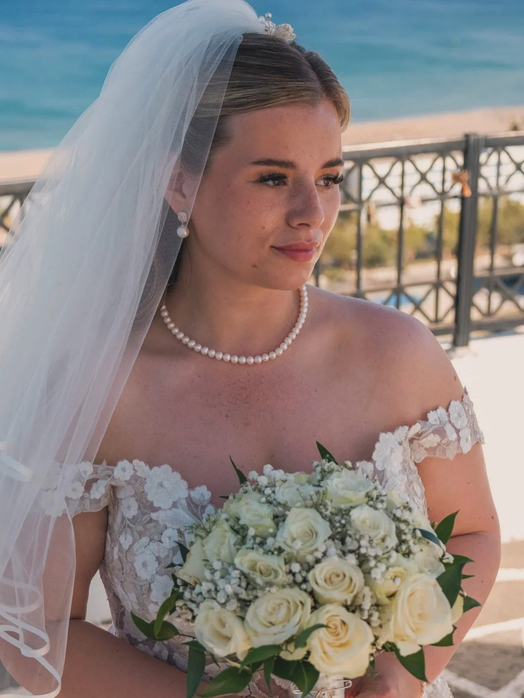 Bridal lashes &amp; brows 🤍

This client opted for Lash Extensions and a Brow Lamination for her wedding day - a great choice if you want that natural makeup look with the benefit of them lasting longer than just your wedding day too💐