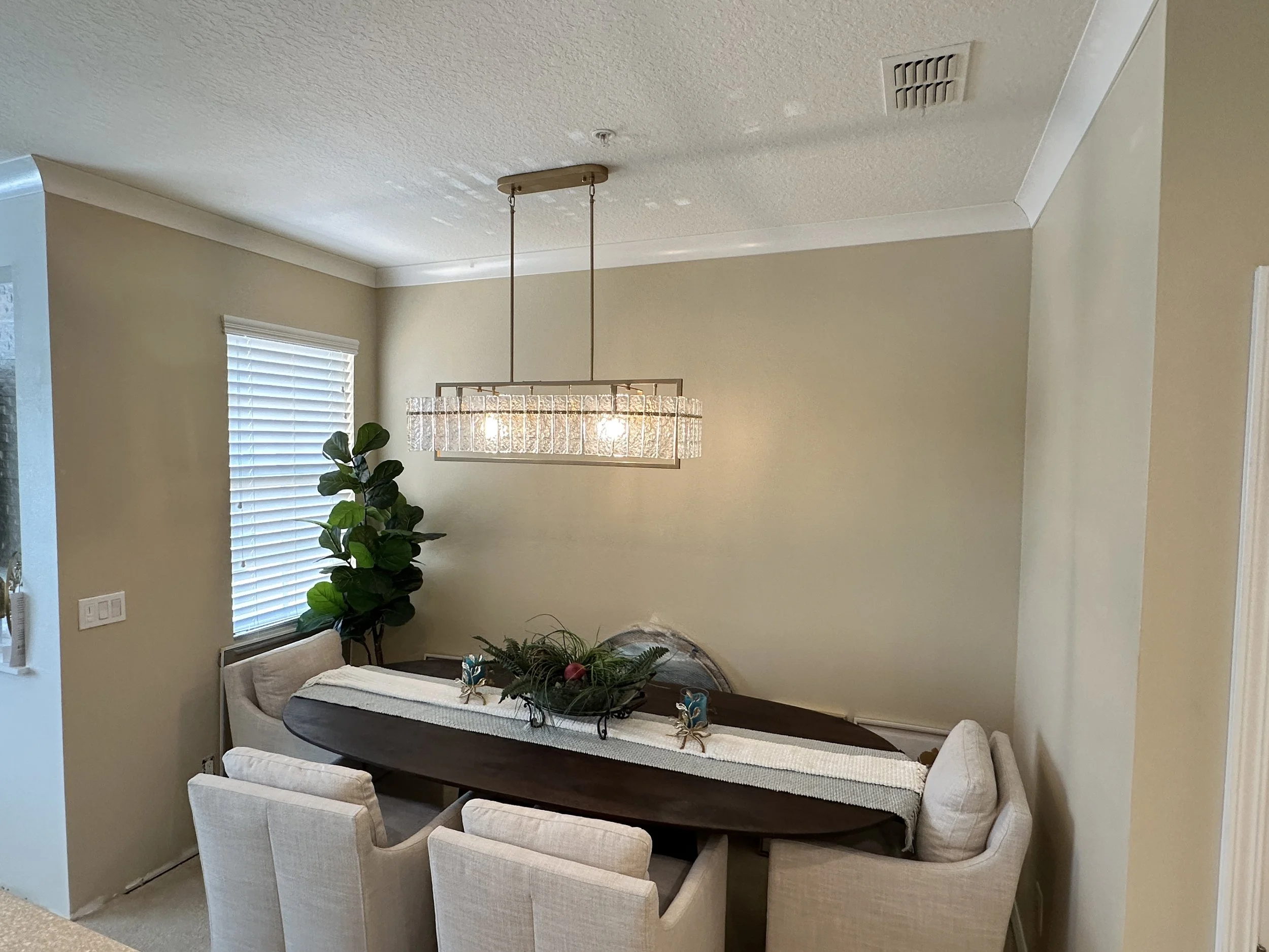 Dinning Light 2 5-24.JPG