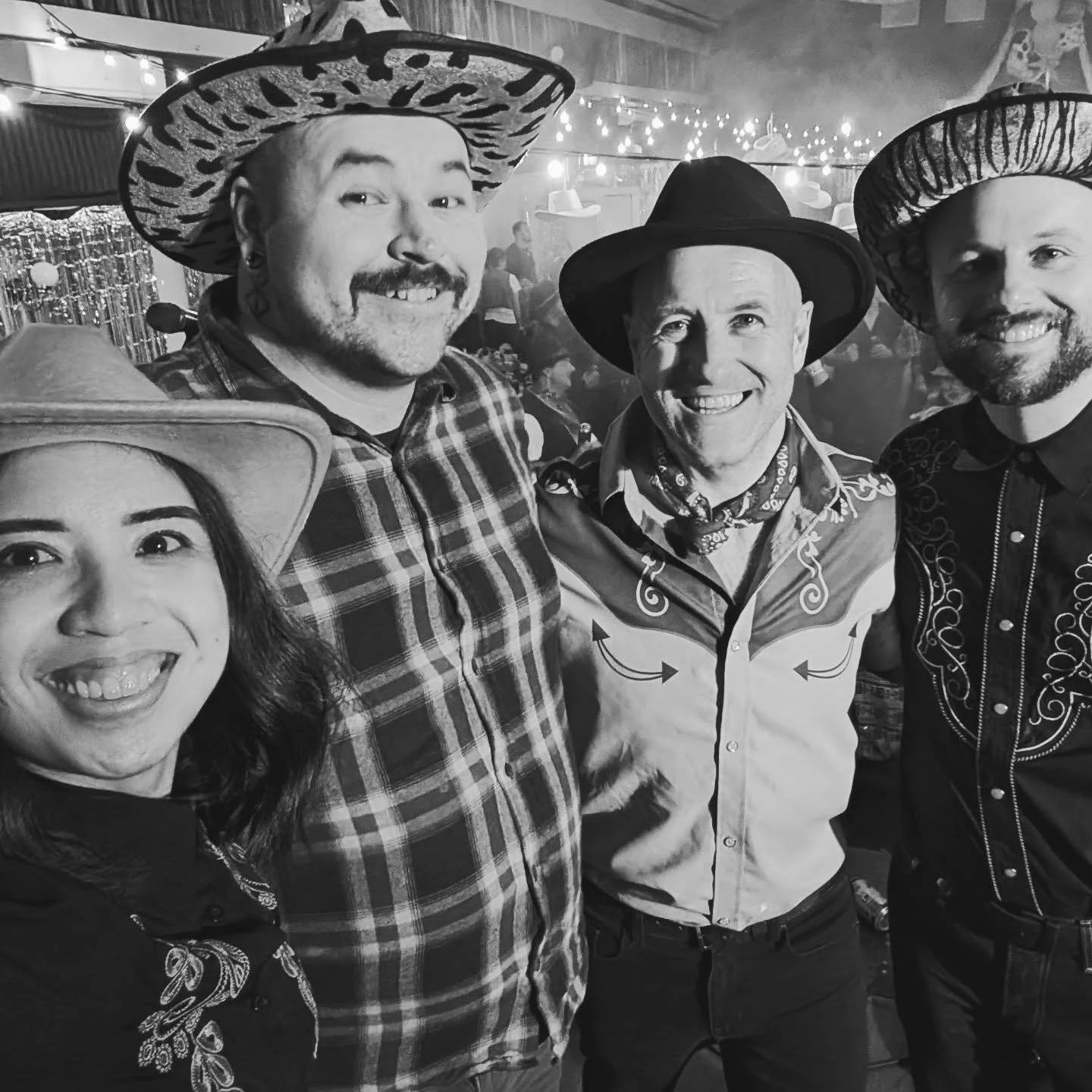 This time last week, we were still recovering from the Wild West Party that @boo_events held at the Shire Hall! Can do a bit more than Shania Twang, when it's called for 🤠 

@buckle.bunny.linedancing 
@gotcha_social
@therealdannyeddy 
@phoebetrinida
