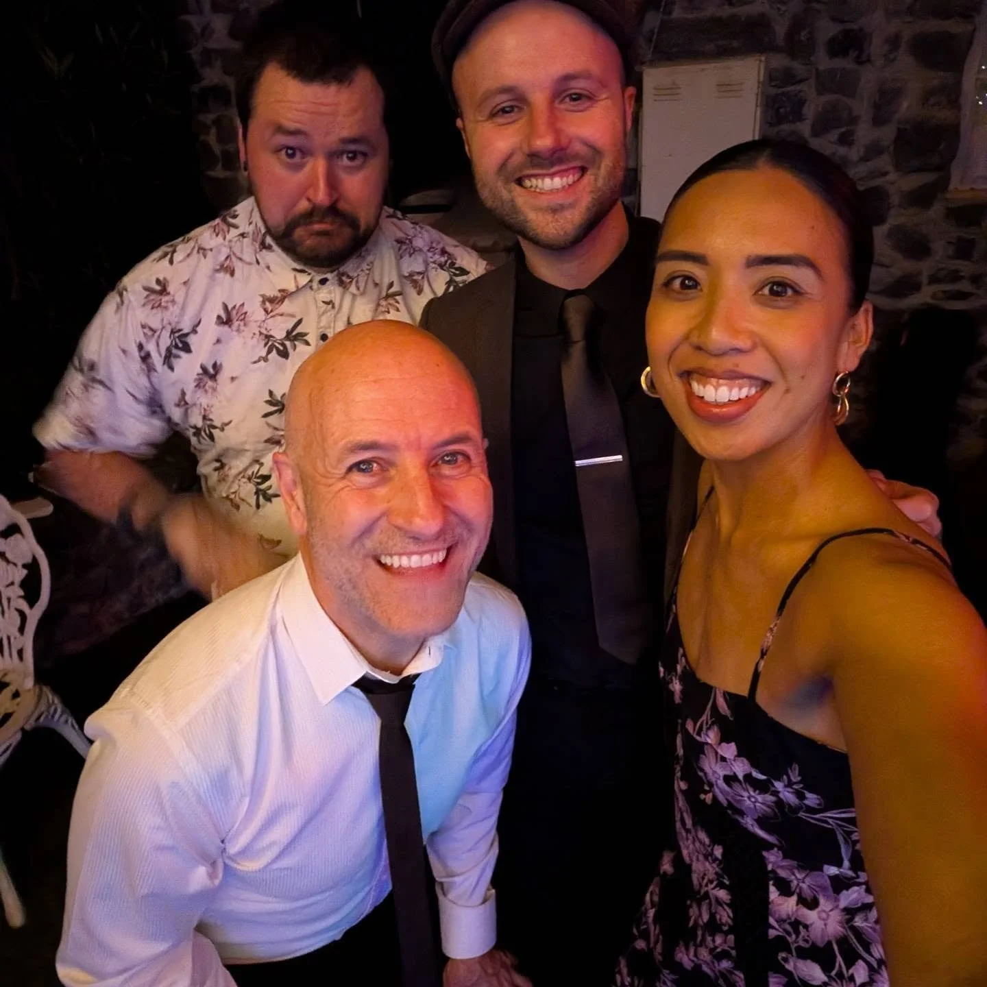 We burned some serious energy at Jenny &amp; Tim's Wedding last night! We played from their beautiful ceremony through to their reception 🎉 thanks for having us!!! 

@valley_view_manor
@kellie.eddycc
@petite_visuals