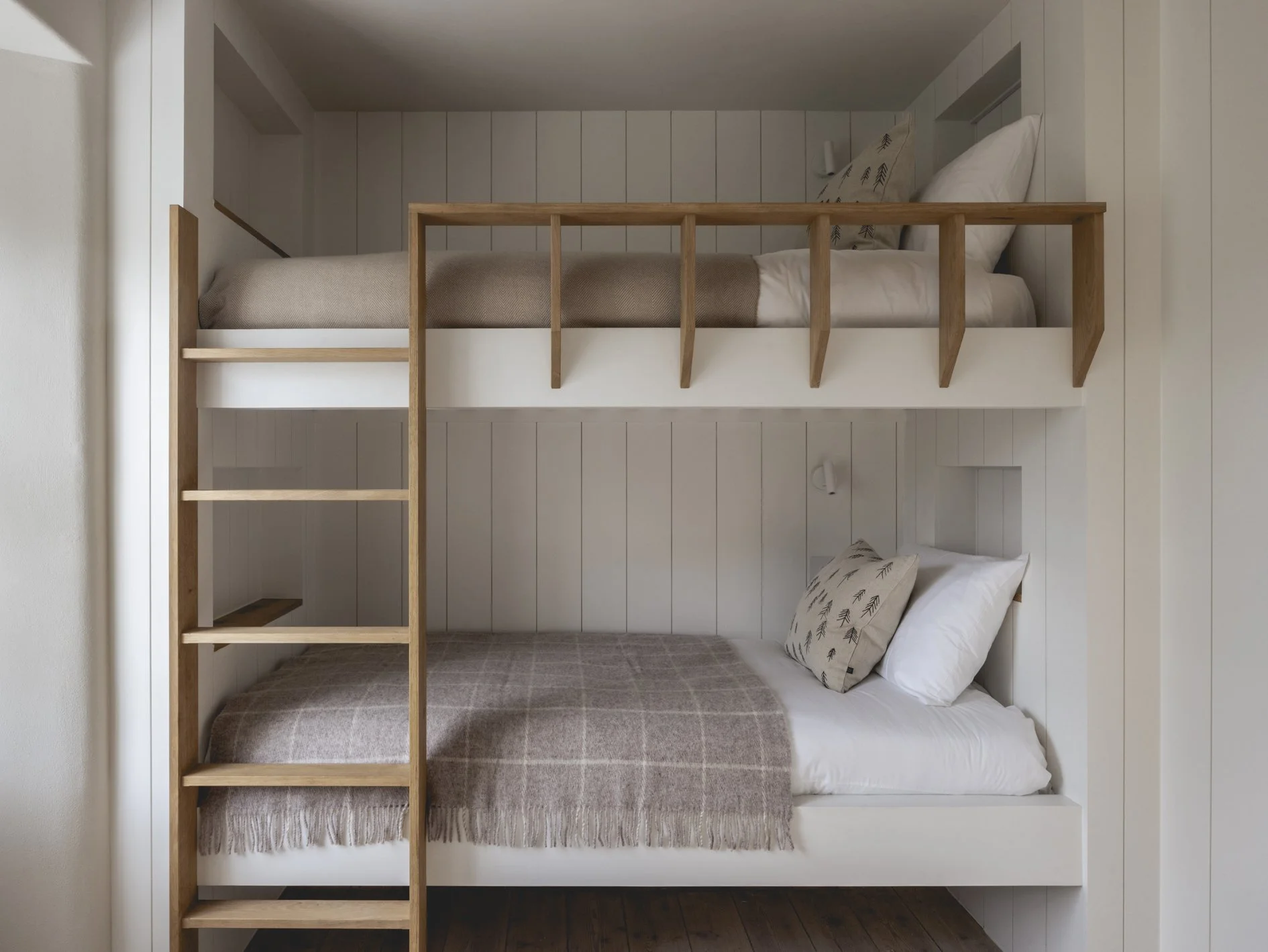 Low Res_Billy Bolton_Millard & Flo_Little Cutmadoc_157.jpg