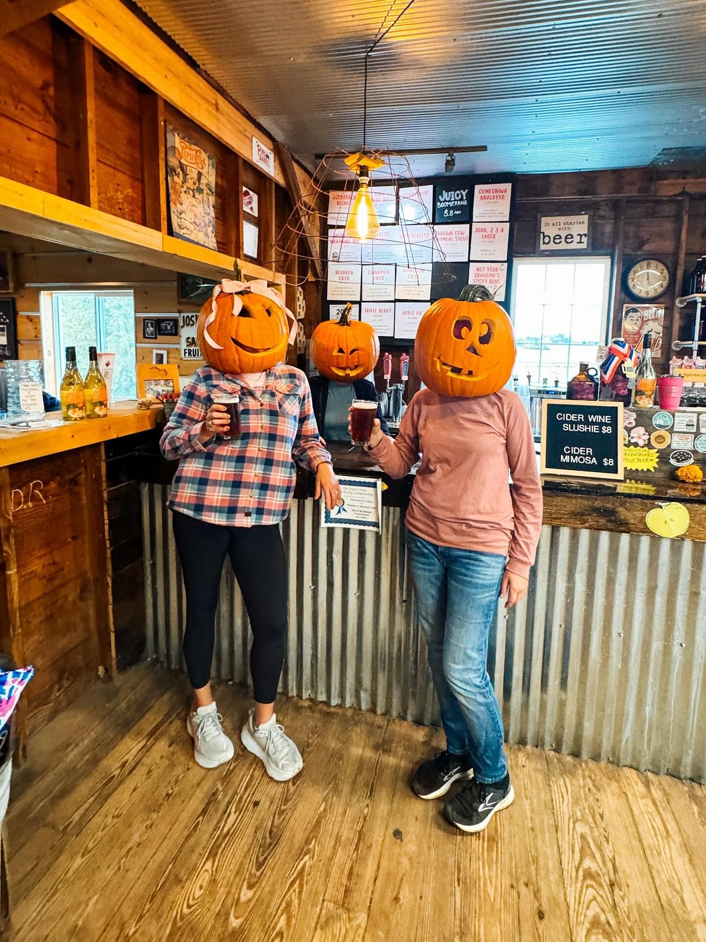 Pumpkin Palooza this weekend! Now that&rsquo;s what I can Fall! 🎃🍎🍻

Bring the kiddos for pumpkin painting, pumpkin bowling, roasted pumpkin and bacon pizza, pumpkin queso and a pumpkin pie shake! 🍦

🎟️ Festival Hours:
Friday 1-6pm, Saturday 9-5