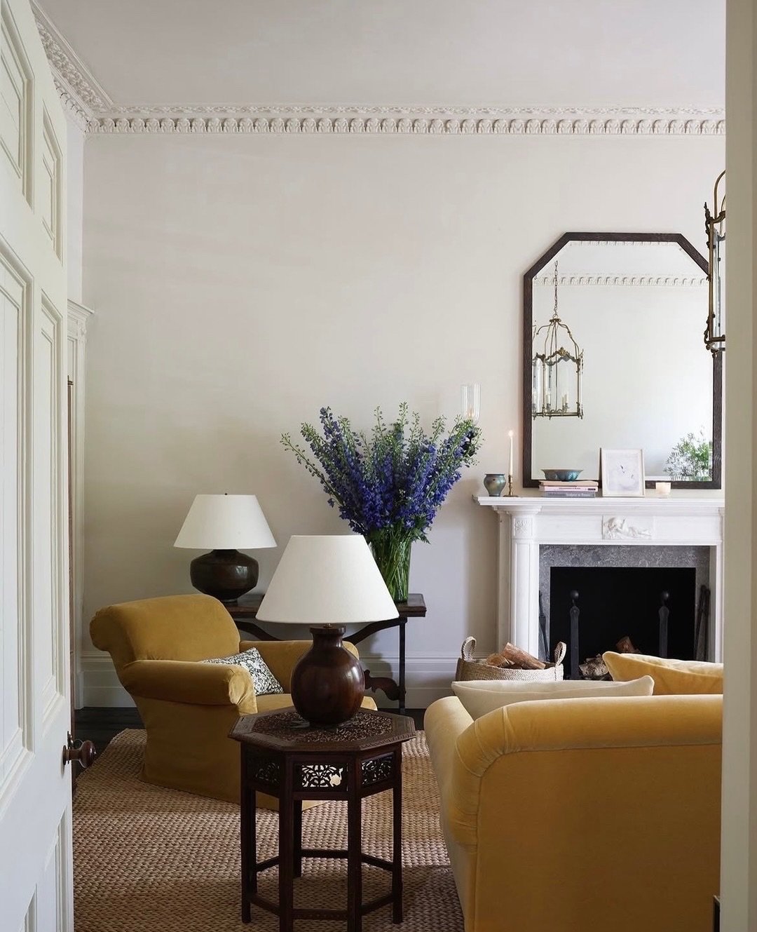 New York apartment inspiration for an exciting project coming soon 👀🗽
1. @roseuniacke
2. @studioduggan
3. @shone.sanders.studio
4. @rijdinterior
5. @banda.property
6. @henryprideauxinteriordesign
7. @rachel.aisling.walker
8. @limewash.london
⠀⠀⠀⠀⠀⠀