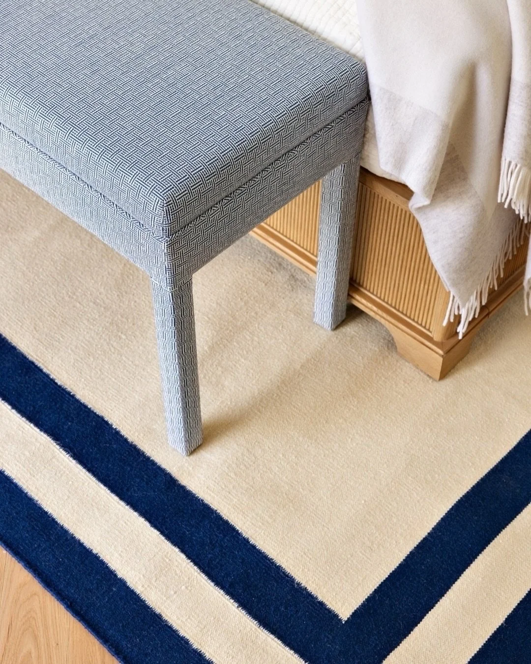 Swipe for the details of our Nantucket main bedroom &rarr;
⠀⠀⠀⠀⠀⠀⠀⠀⠀
This is a gorgeous, airy and bright room at the top of the house with beautiful views. All sources tagged in the photos!

Photography by @hayleyellenday 

#nantuckethouse #nantucket