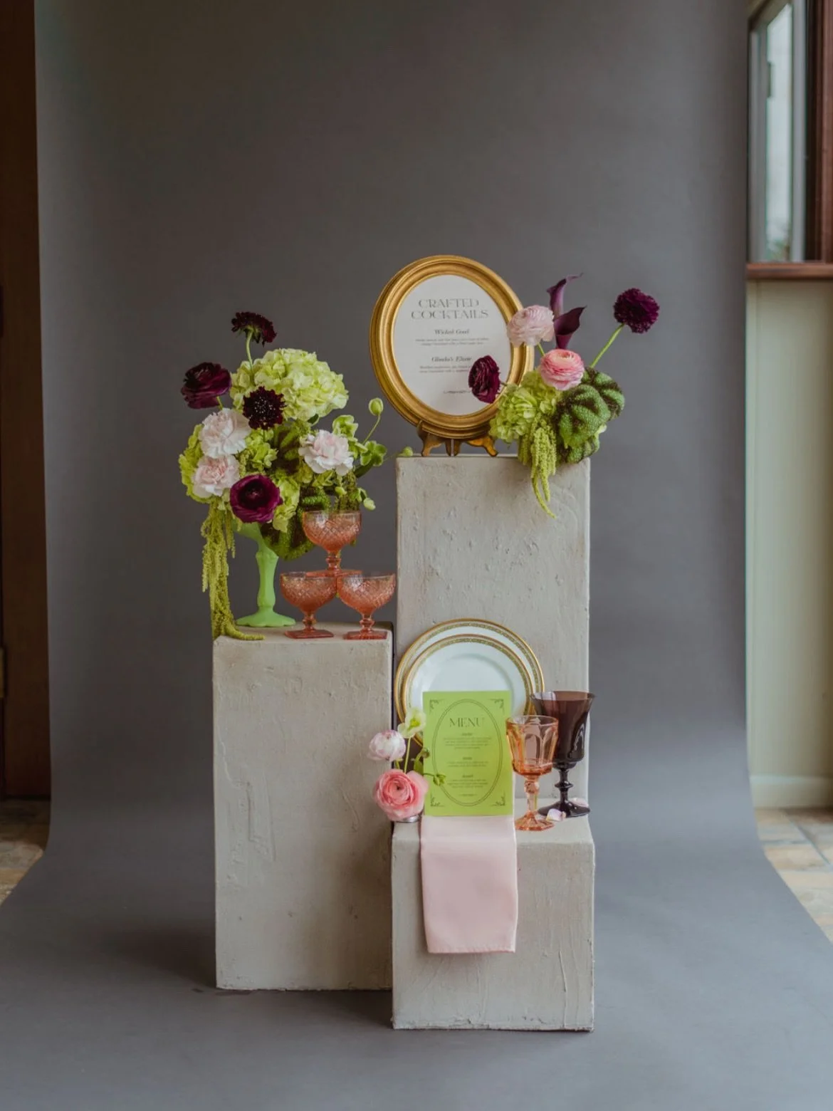Florals and design details for a Wicked inspired tablescape.

Wicked Design Challenge for @mayeshwholesale 
#mayeshwickedchallenge 
@mayeshcleveland 

Floral designed in a Vintage green satin Fenton glass compote with chicken wire &amp; pin frog. Fea