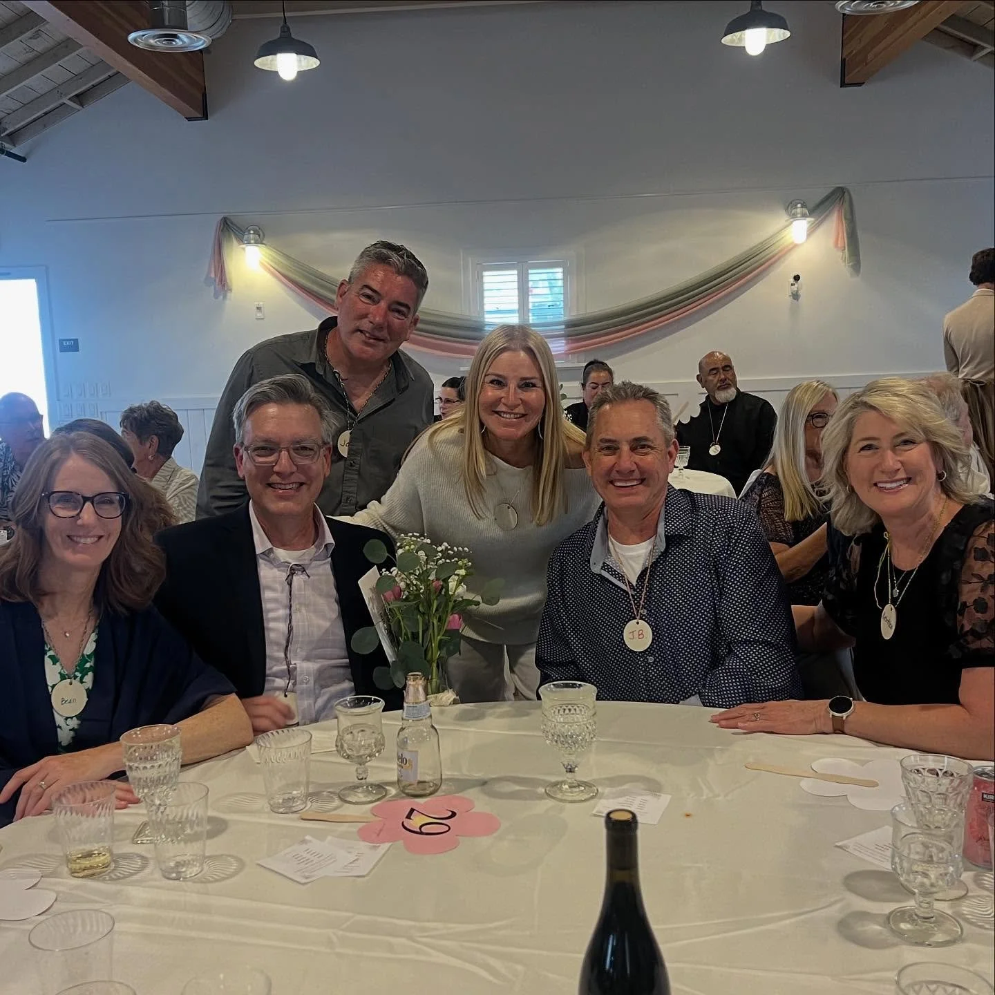 Such a special night at the Kesem gala supporting something that truly matters.💛 Kesem gives kids with a parent facing cancer, or who have lost a parent, a place to just be kids for a week and be surrounded by people who understand what they&rsquo;r