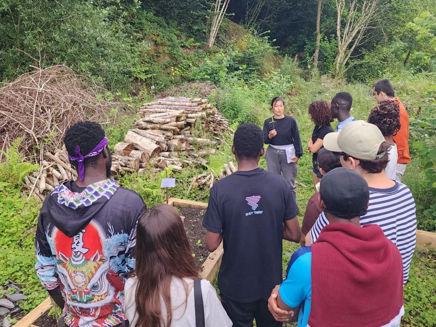 🏠💃🏾For the first time ever, we took our participants on a residential trip to Wales. And even more exciting - for the first time, we brought together participants from our London and Stoke hubs!🏠👨🏼&zwj;🎨

🌻🌊We are so grateful to everyone who