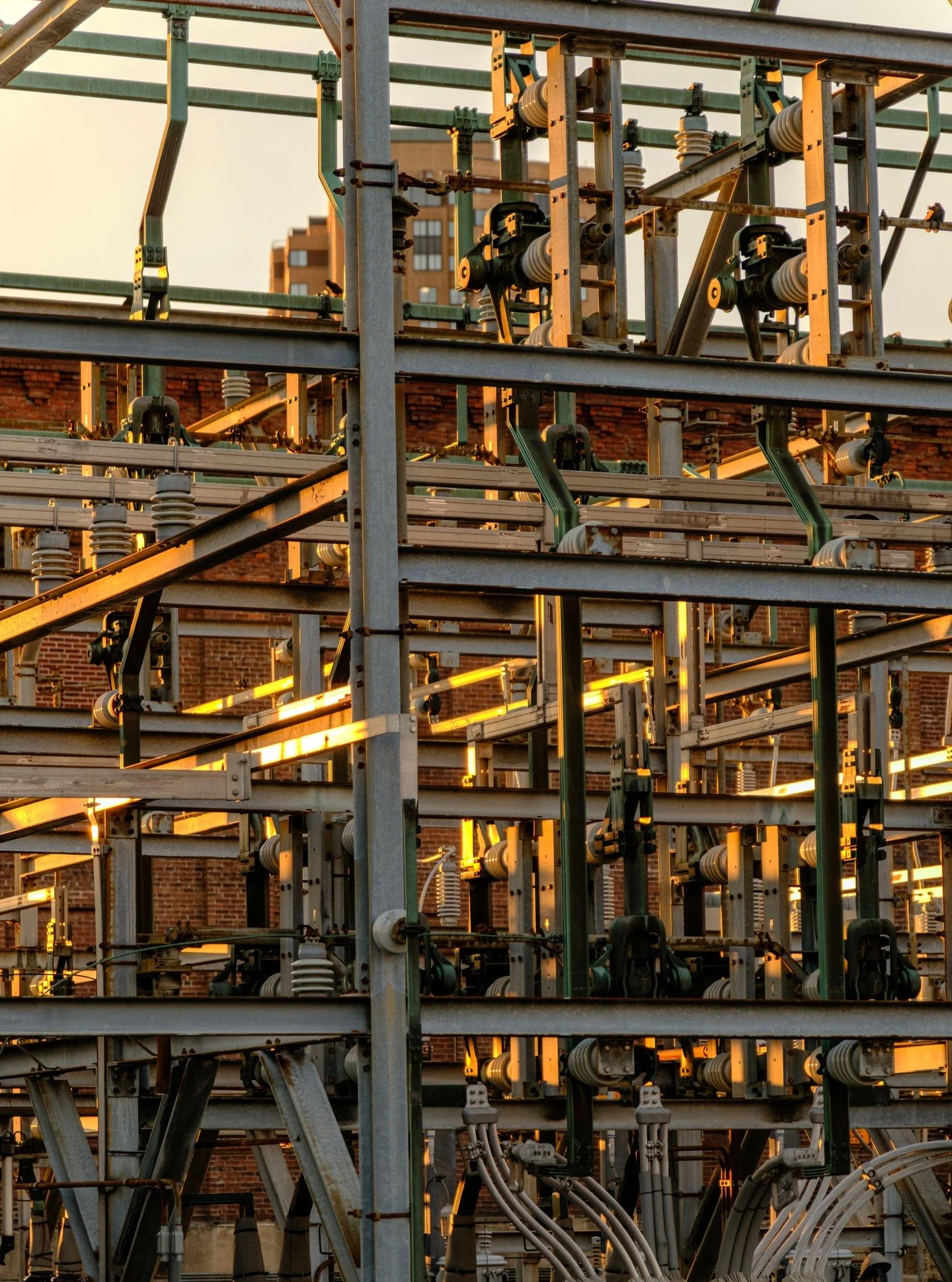 Gave myself a birthday gift. 
The #FujiXT50 didn't win me over. Too small. I had two XT4s so I'm already in love with the new #FujiXT5. 

(Also, these camera names are far too similar)