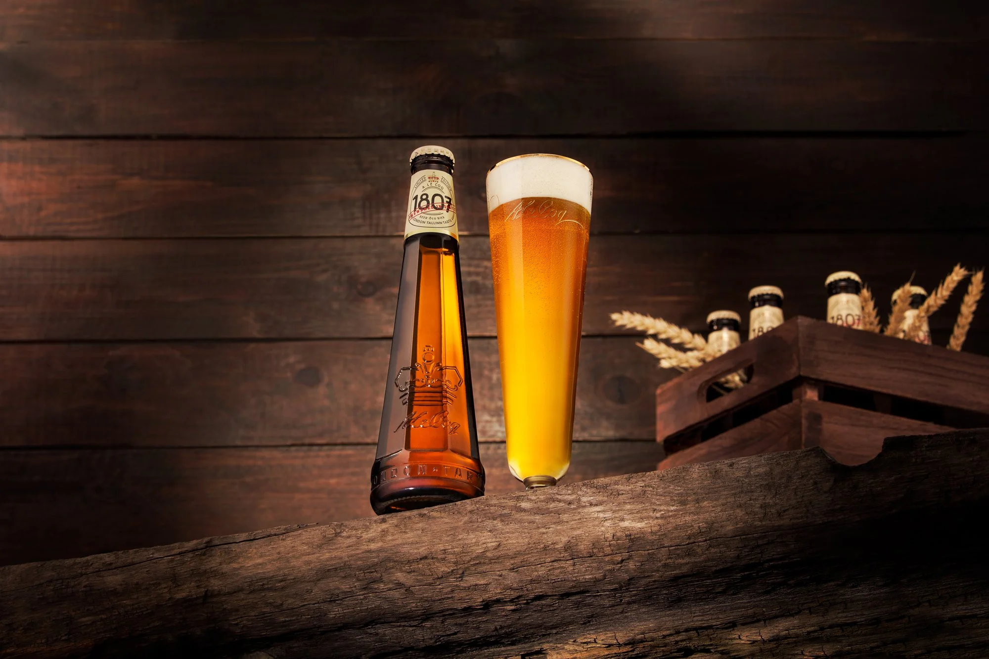 An assignment from an agency challenged me to create high-end beauty images for a local beer manufacturer's museum.

In commercial photography, the background is just as important as the product itself. To capture the authentic, premium feel of the b