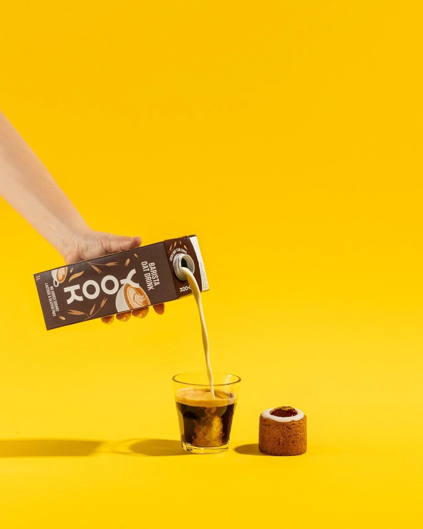 I&rsquo;m a big believer in the power of color.  For this shoot, I wanted to push the contrast to the limit. Using a vibrant yellow backdrop and hard shadows, I&rsquo;ve created a look that&rsquo;s impossible to miss. I&rsquo;m really happy with how 