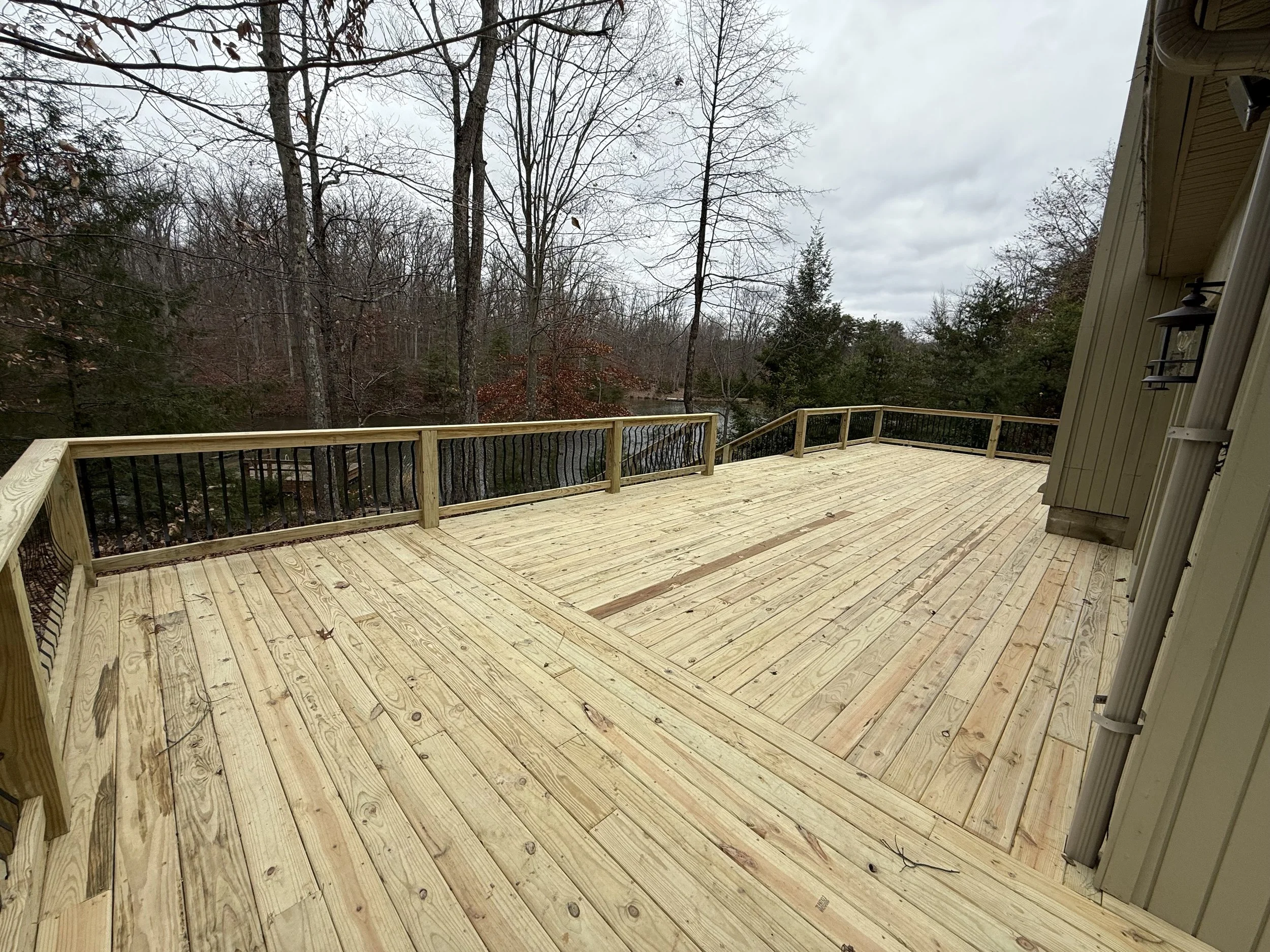 Beautiful wood deck over looking a deck in Scottsburg Indiana.