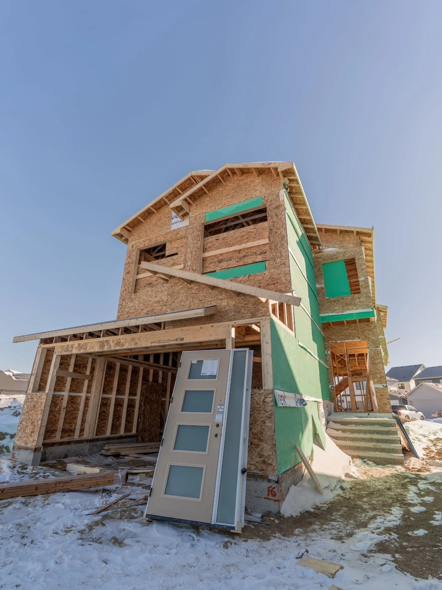 Get a glimpse of the stills from our soon to be finished build for @coventryhomesyeg 

Get sturdy, reliable progress through the seasons when building with us!
Link in bio for our services or a quote!

Builder: @coventryhomesyeg 
Shot by: @hammerwood