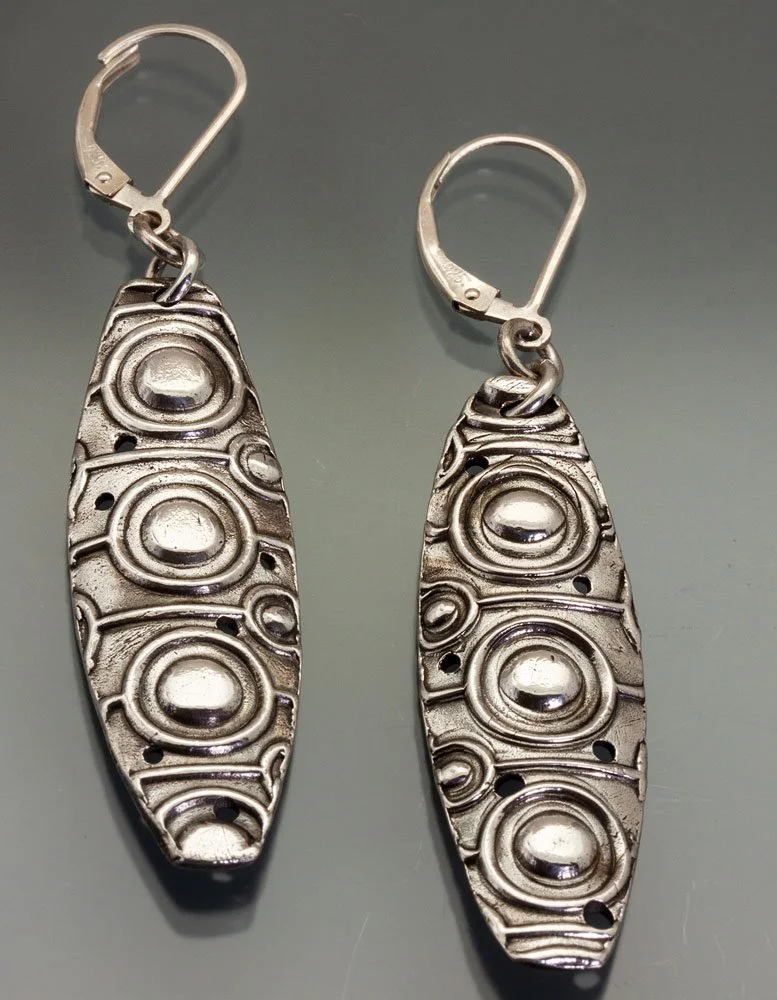 Silver-modern-Dot-earring-donna-yutzy-some-girls-jewelry.jpeg (3 of 1).jpg