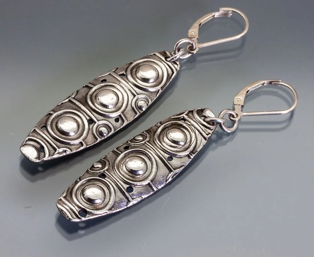 Silver-modern-Dot-earring-donna-yutzy-some-girls-jewelry.jpeg (2 of 1).jpg