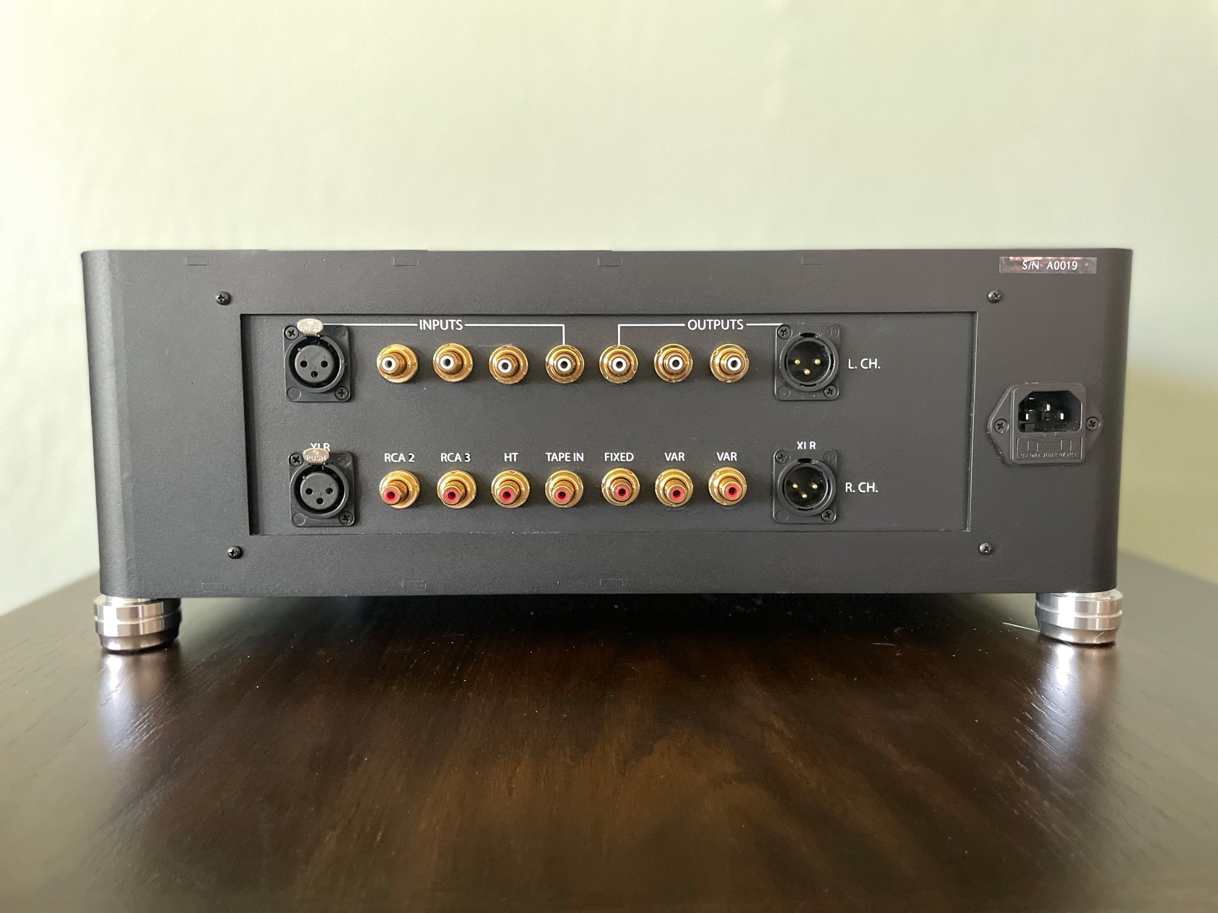 wells audio_commander l2_back.jpg