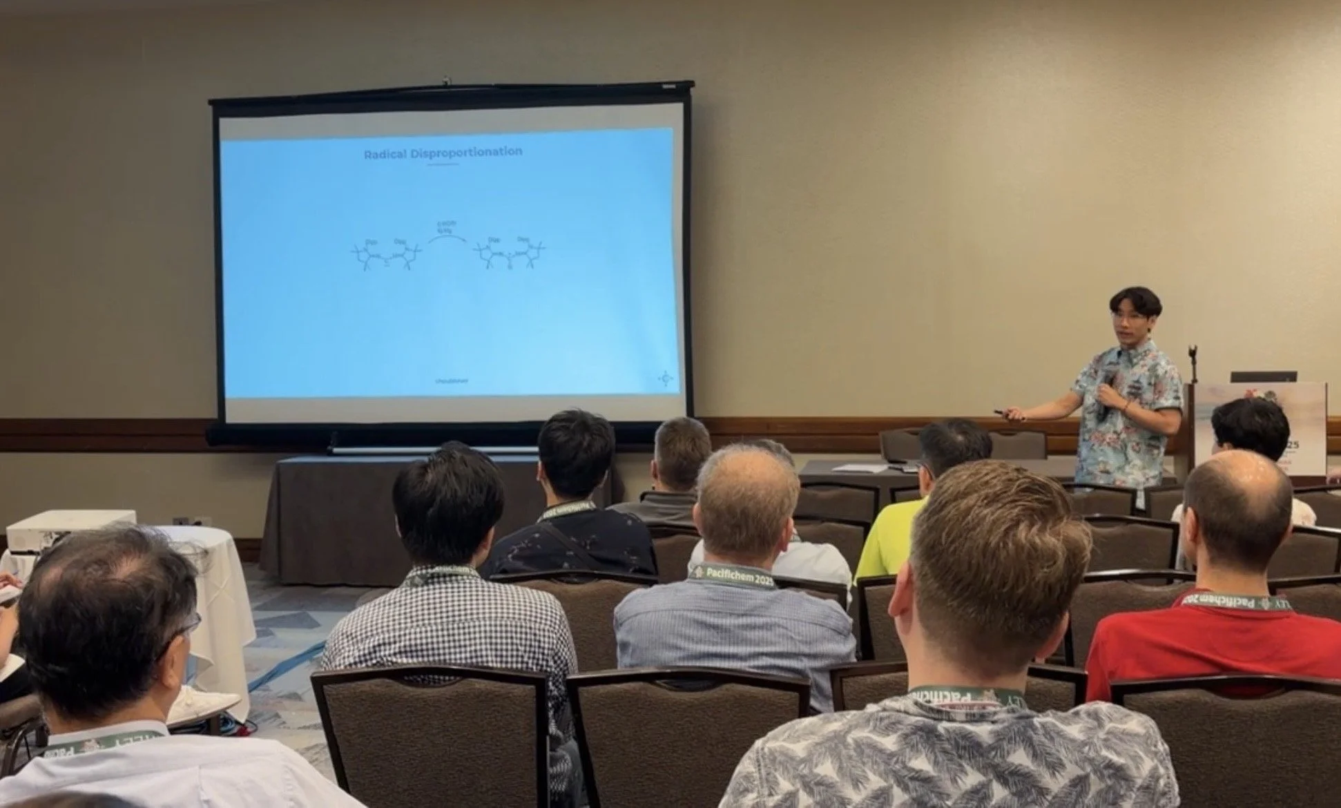 Dr. Ying Kai Loh presented at Pacifichem 2025 in Honolulu!