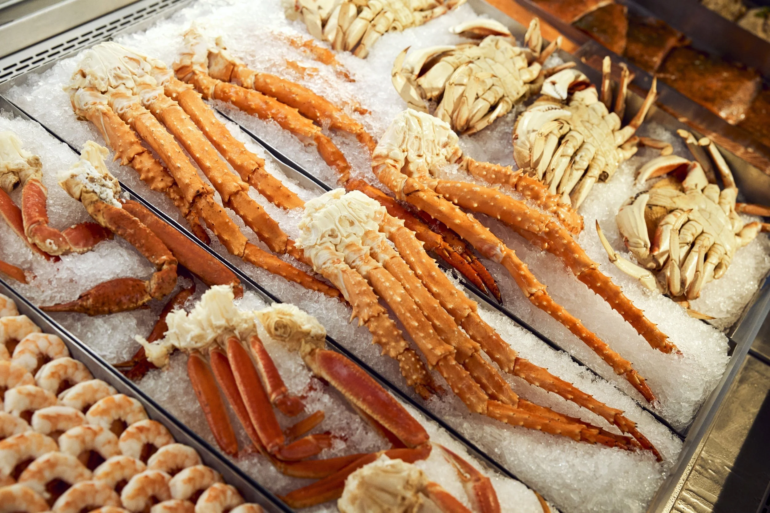 07-23-26-WFM-Shot02-SeafoodDept-0198_V03_QC.jpg