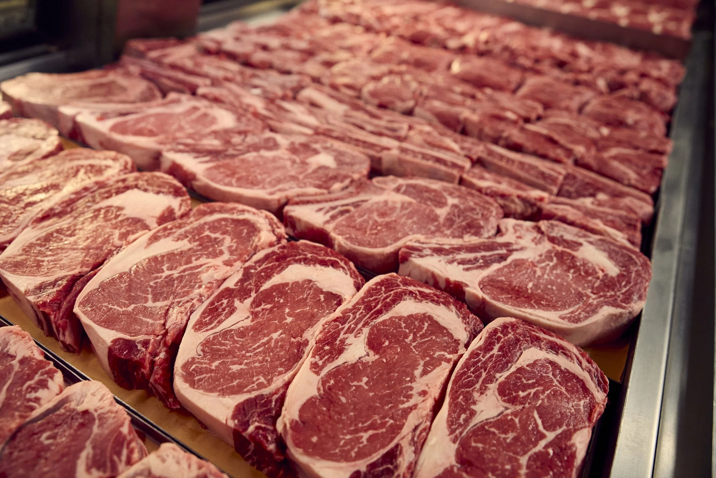 07-23-26-WFM-Shot01-MeatDept-0095_V02_QC.jpg
