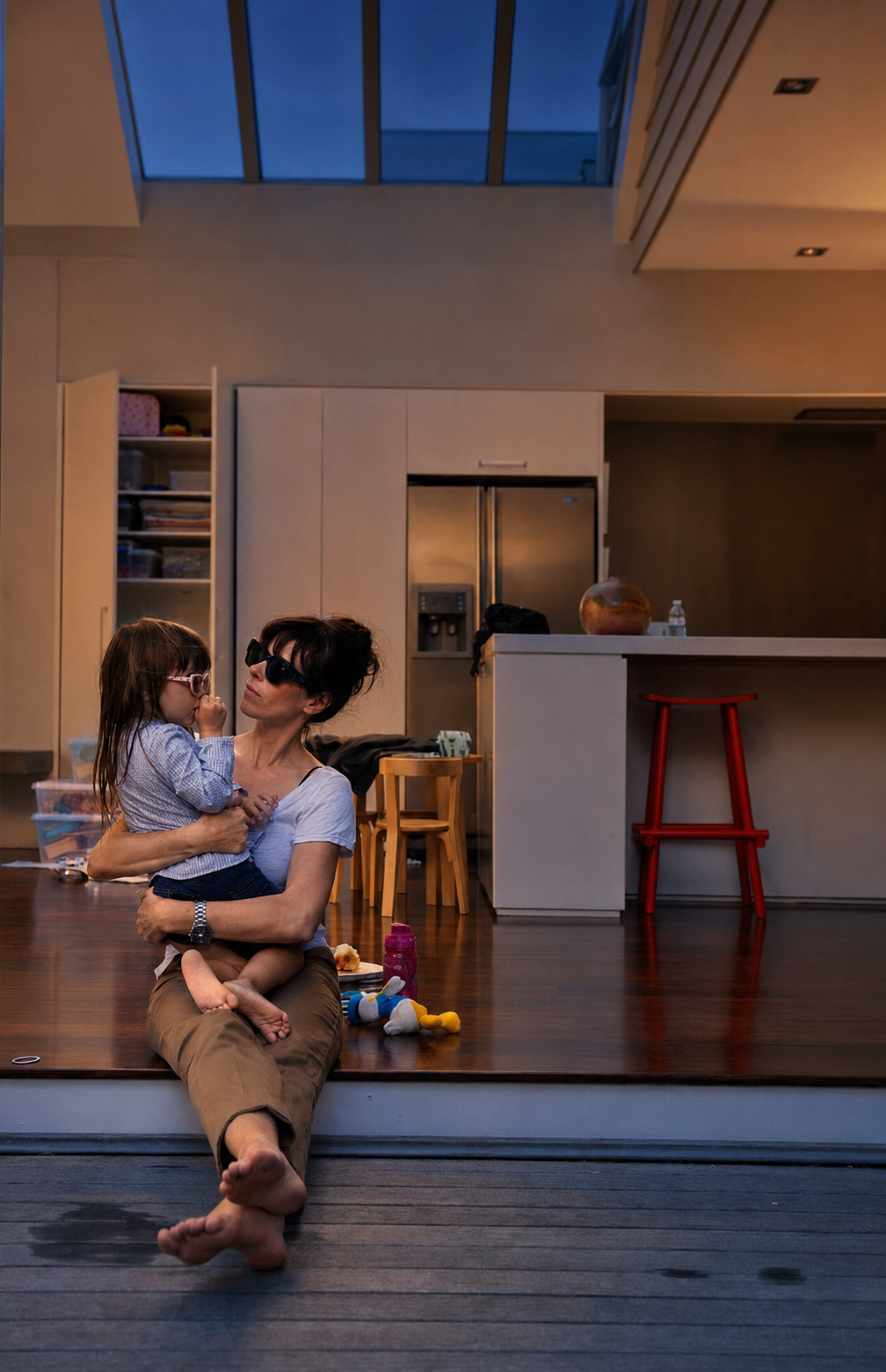 09_Mother_and_Child_in_Kitchen.png