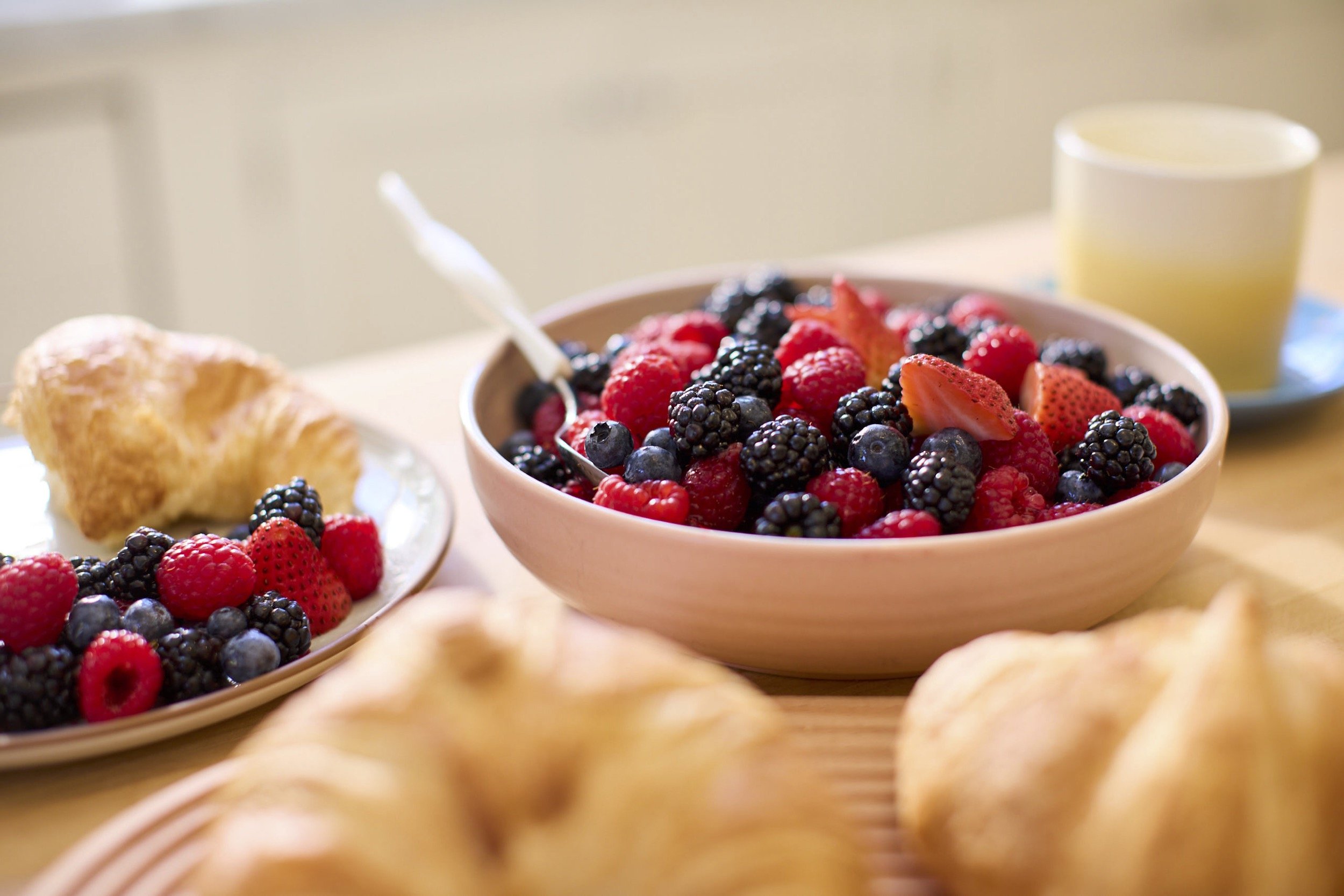 02-08-23-Albertsons-Shot04B-CasualBrunch-Berries-1842.jpg