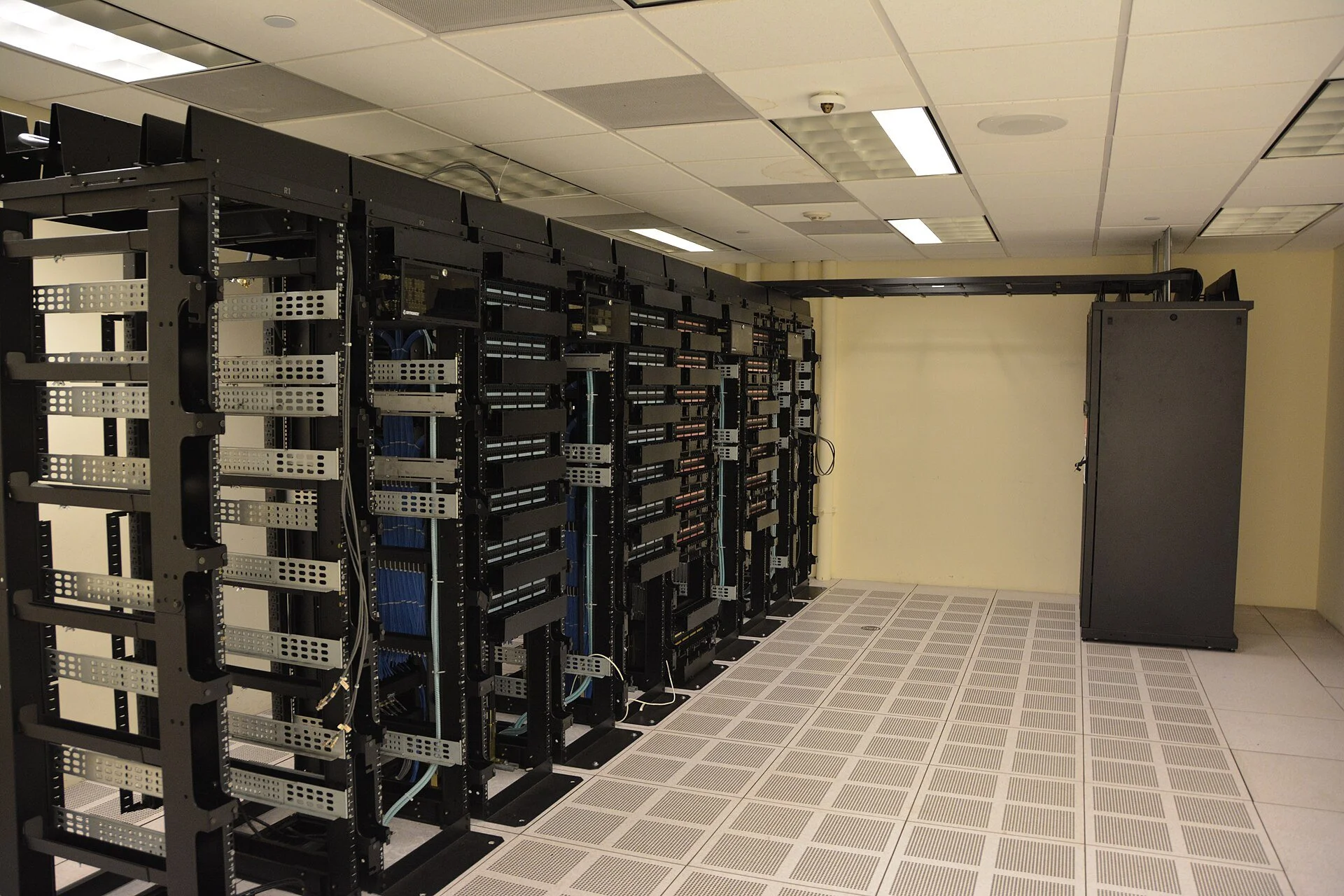 The cloud company growing 29% while everyone watches the hyperscalers. What DigitalOcean got right, and who should be building on it.