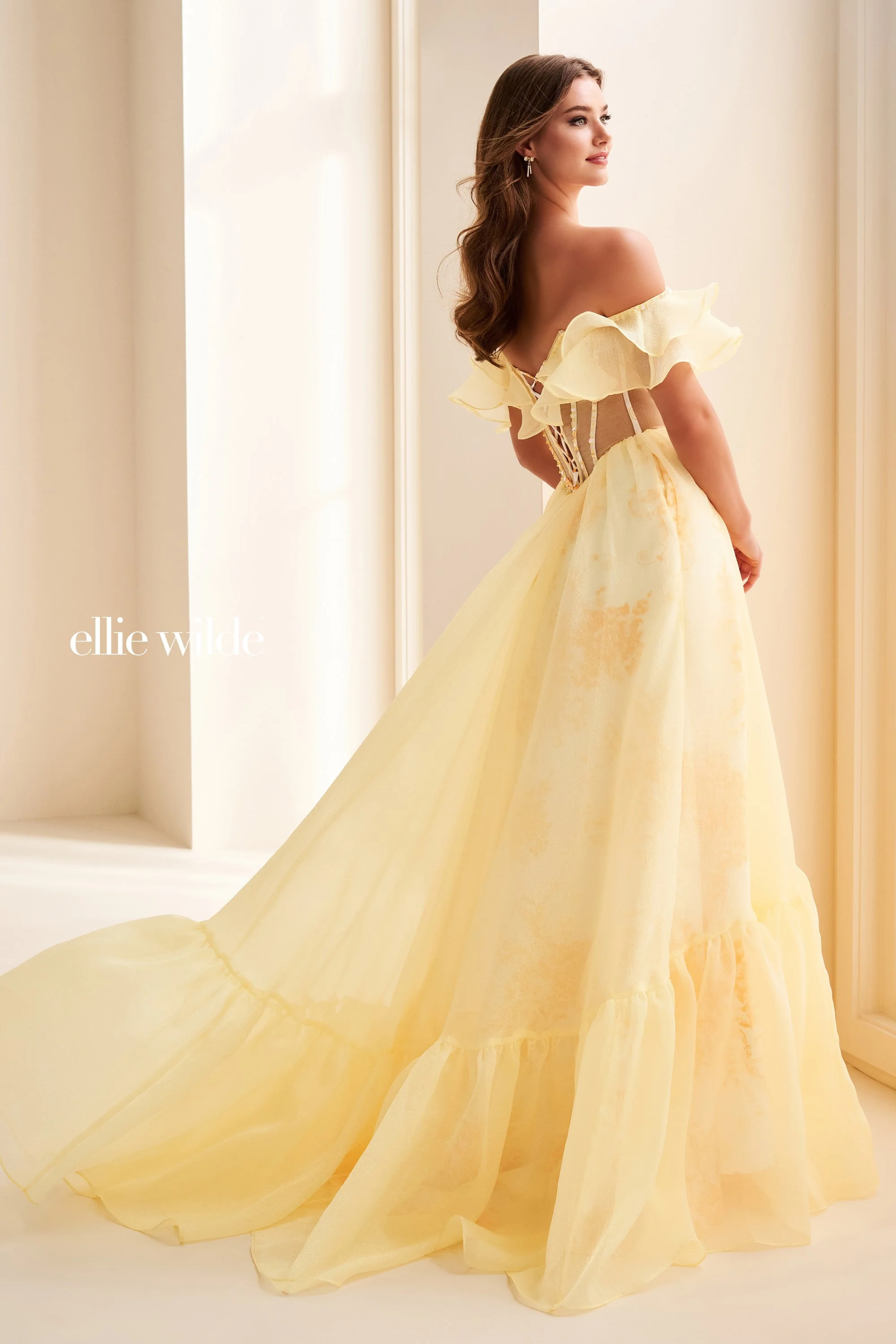 EW37029-canary-yellow-b.jpg