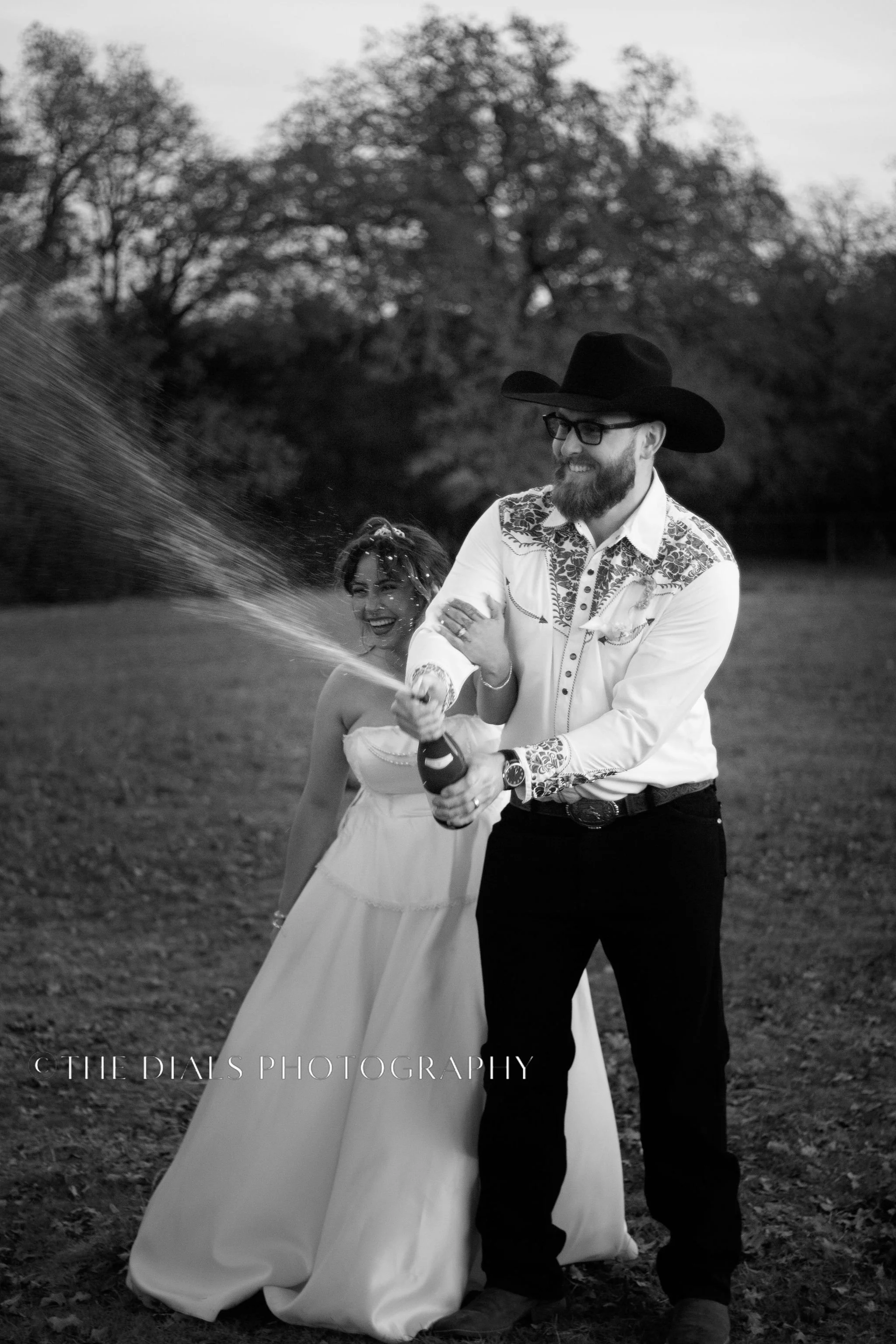 TheDialsPhotography_BridalPortraitsSession_WeatherfordTexas-32.jpg